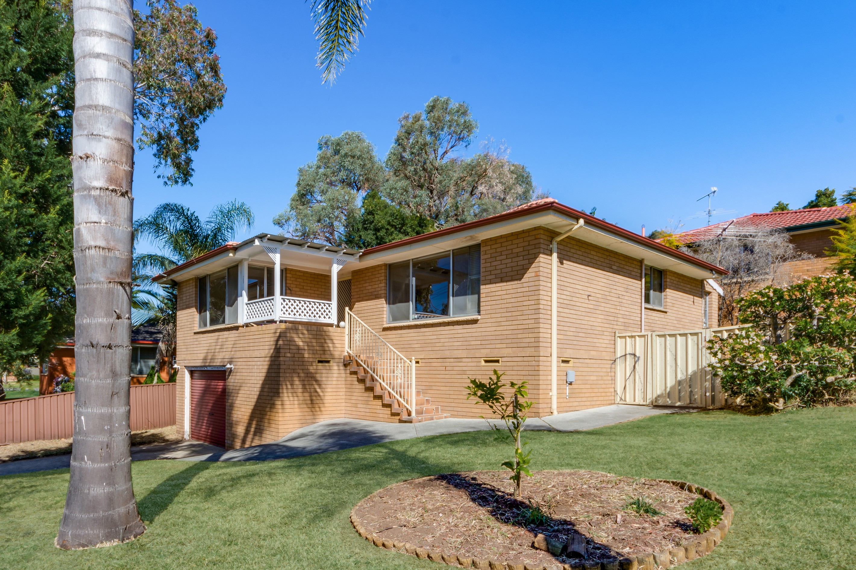 Campbelltown, NSW 2560