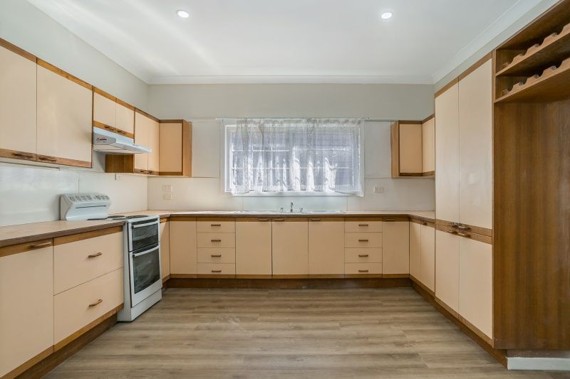 423 Oxley Road, Sherwood, QLD 4075