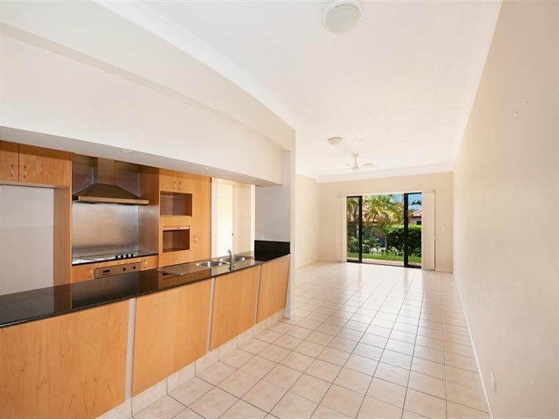 99/85 Palm Meadows Drive, Carrara, QLD 4211