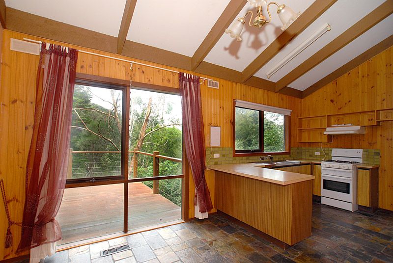 12 Jean Street, Upper Ferntree Gully, VIC 3156