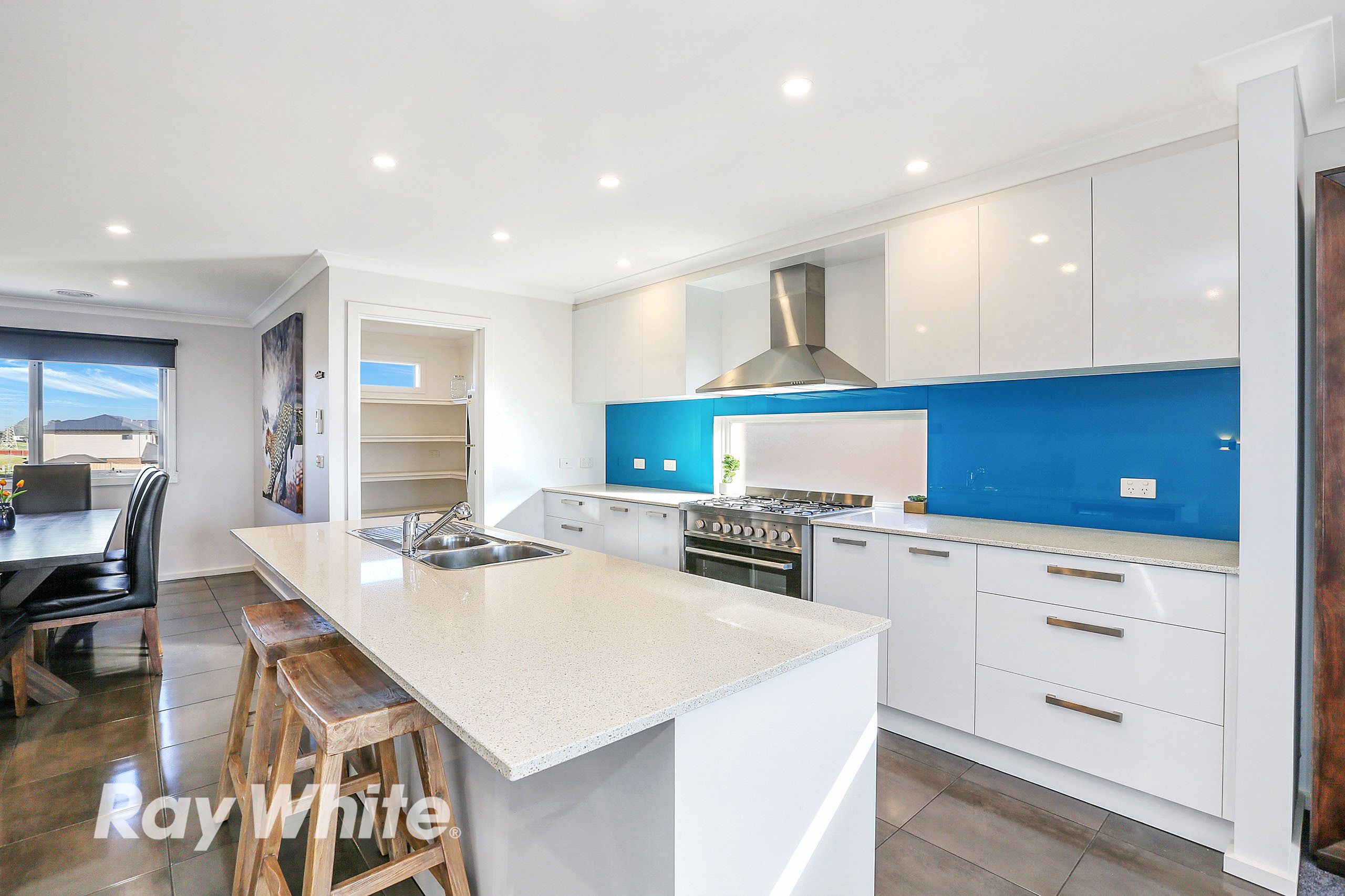 7 Meltham Avenue, Highton, VIC 3216