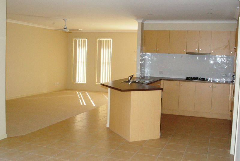 15 Pristine Place, Ningi, QLD 4511