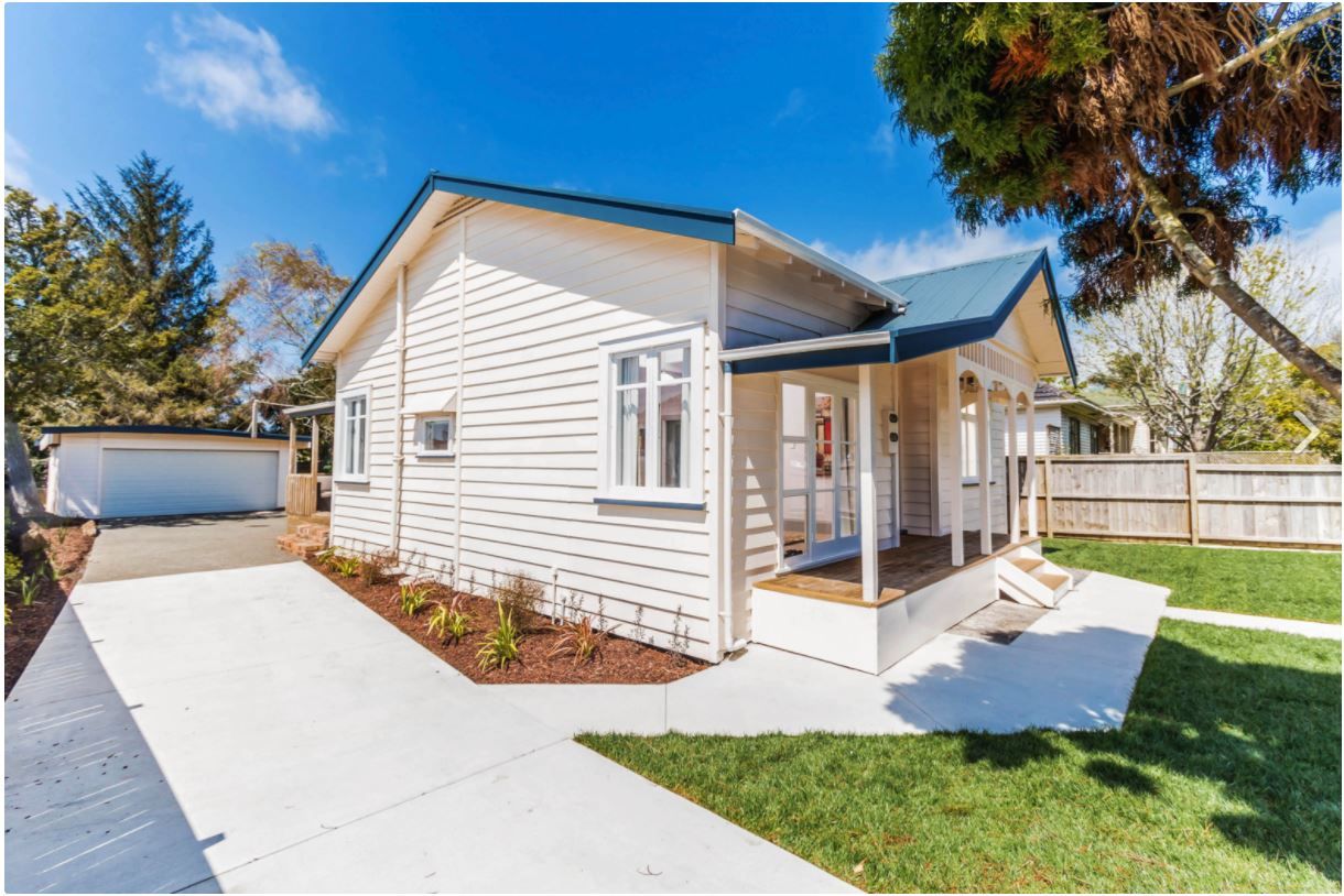 6 Columbia Road, Sandringham, Auckland City 1025