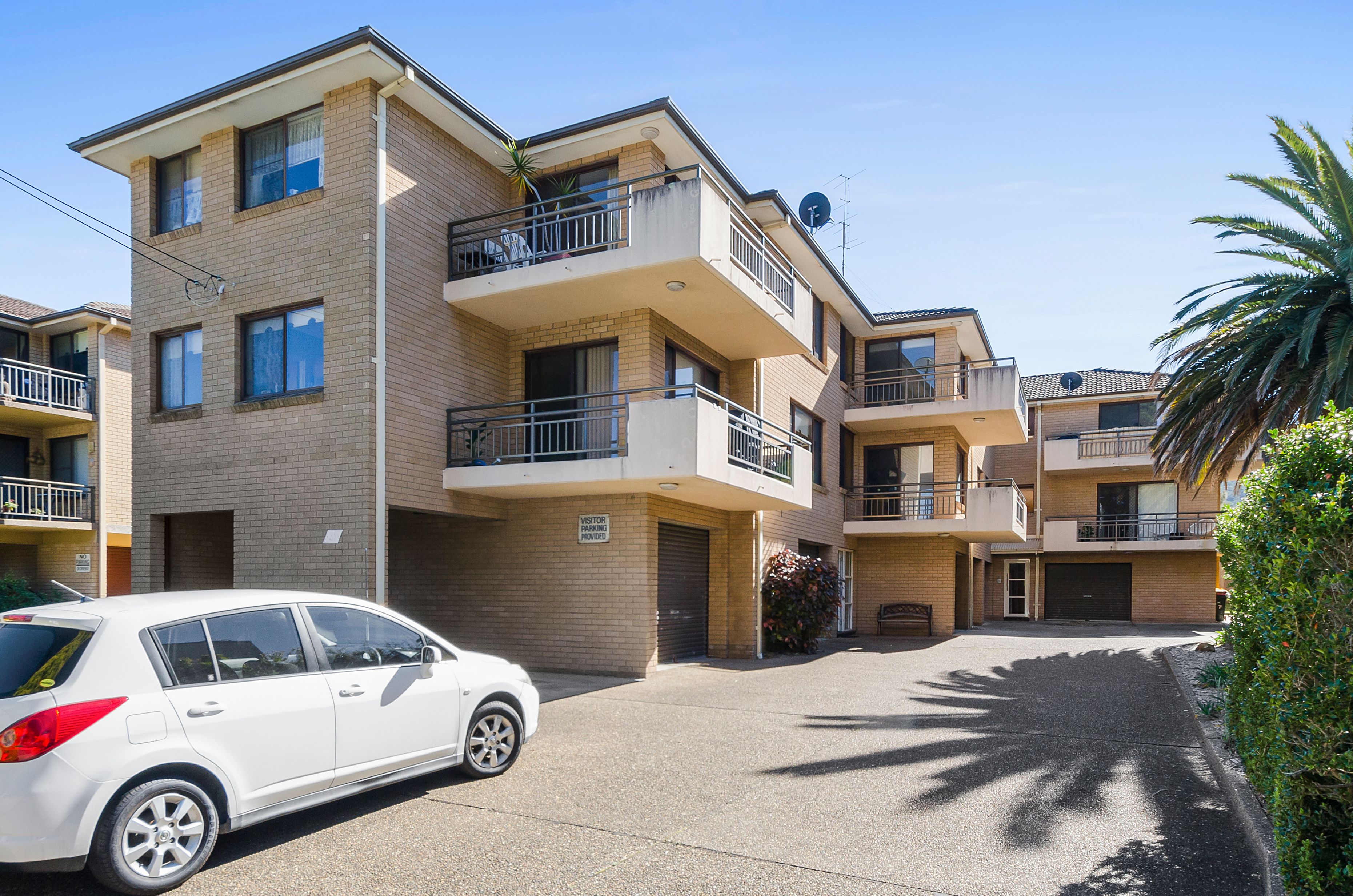 31 The Esplanade, Thirroul NSW 2515