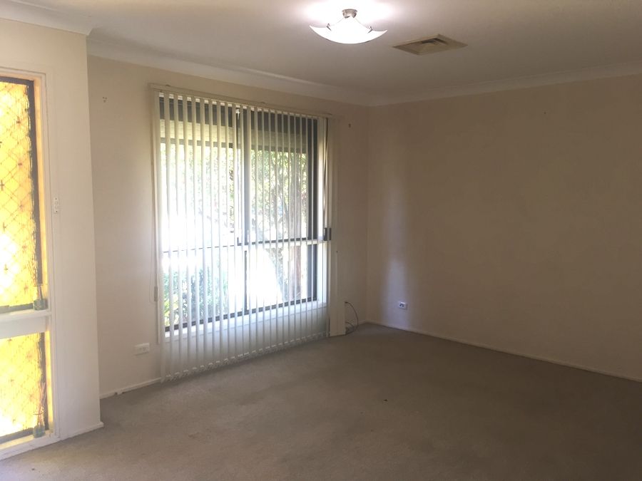 52 Eton Road, Cambridge Park, NSW 2747
