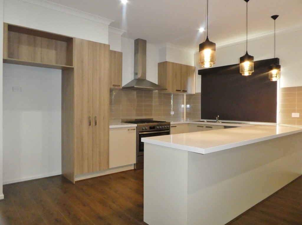 14 Amburla Drive, CRANBOURNE NORTH, VIC 3977
