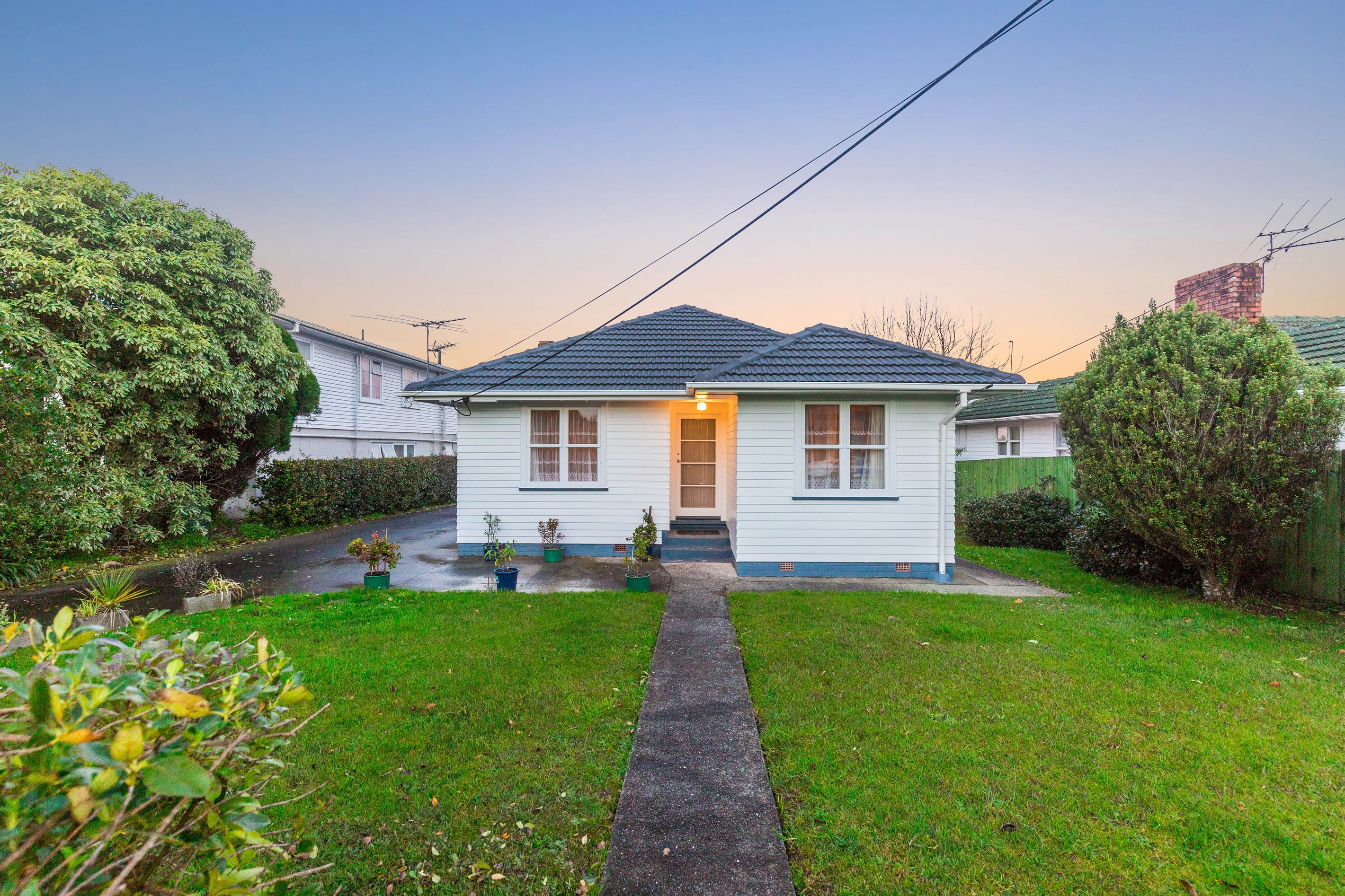 787 Te Atatu Road, Te Atatu Peninsula, Waitakere City