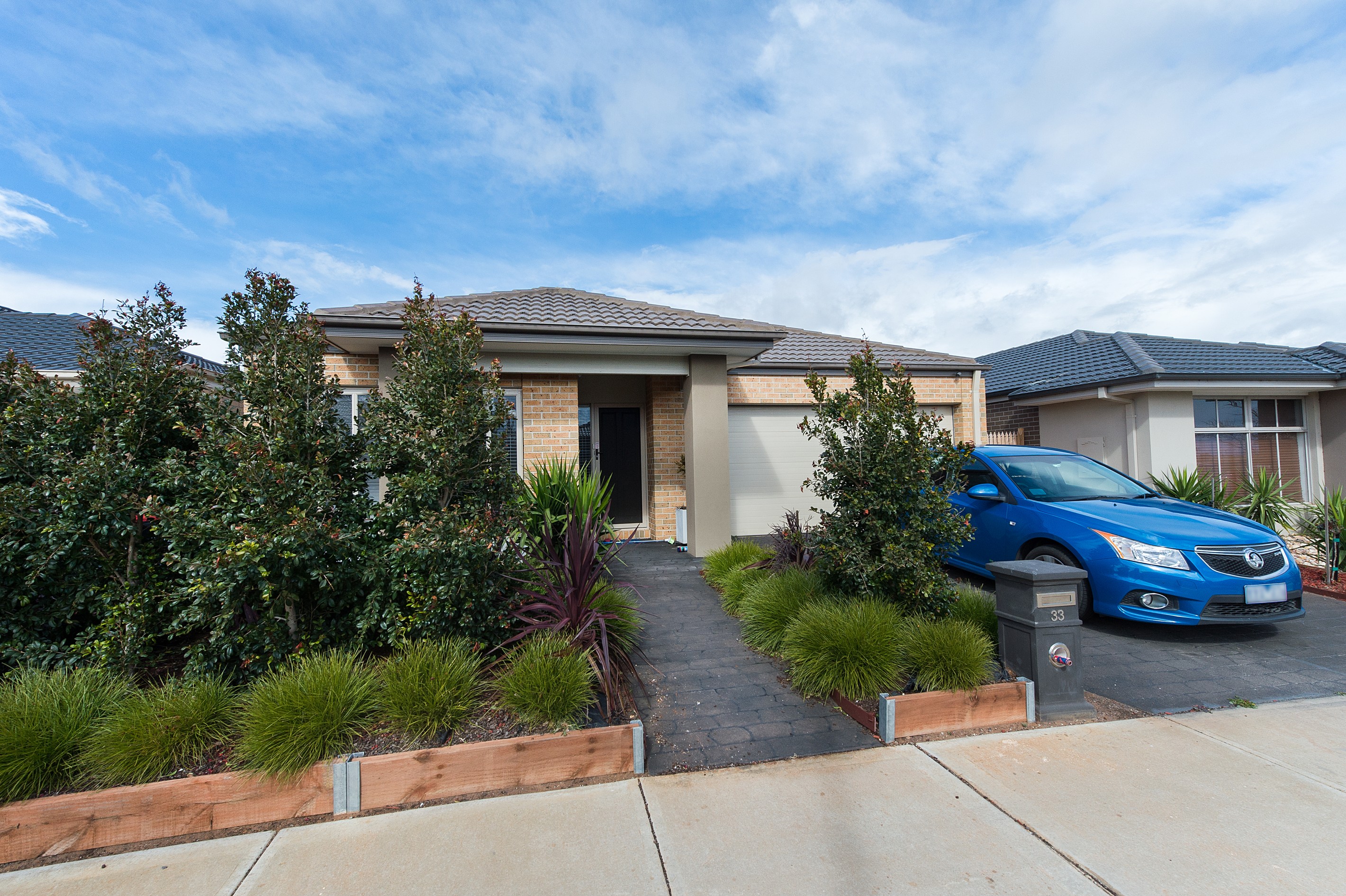 33 Blakewater Crescent, Melton South, VIC 3338