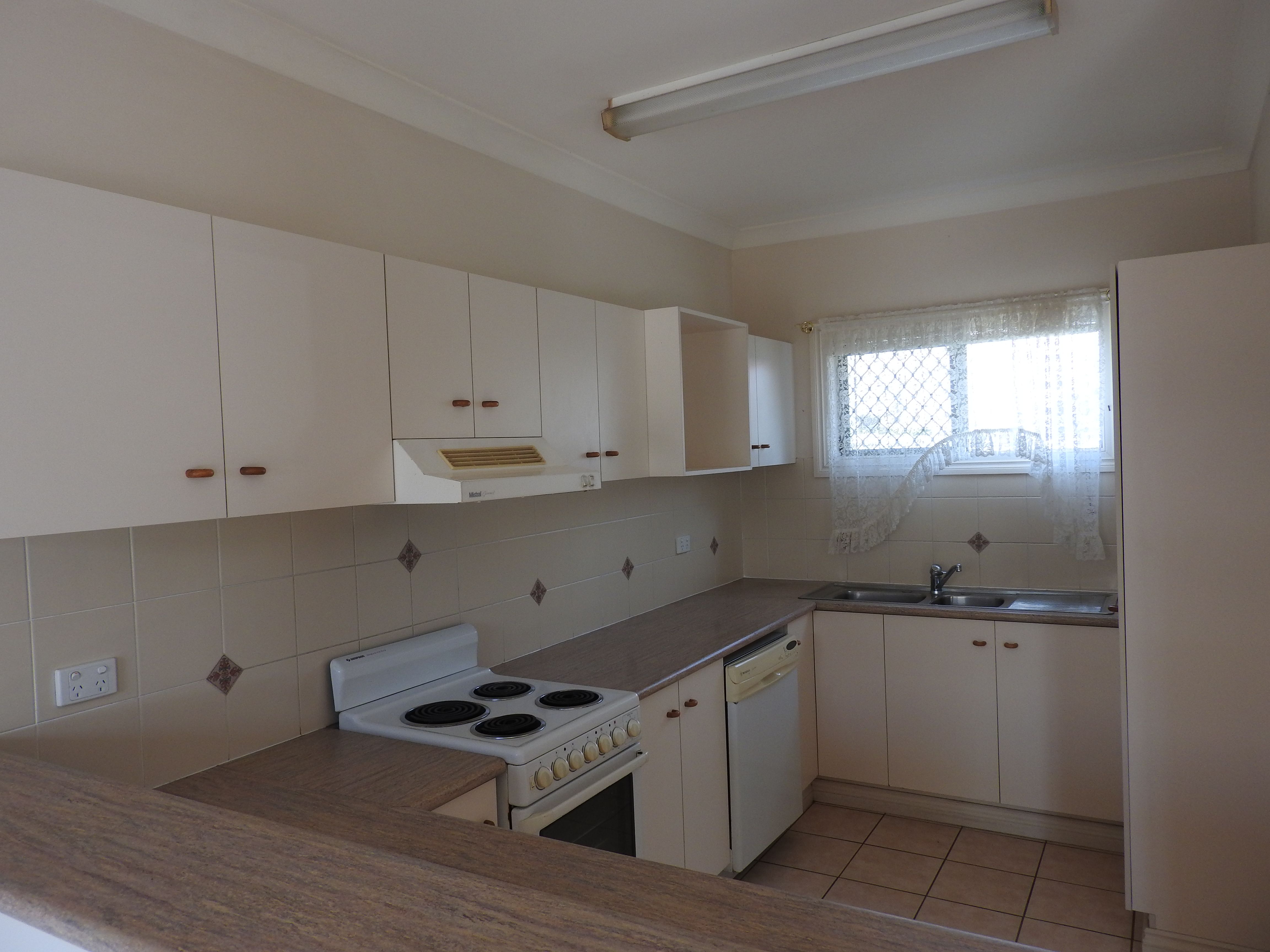 2/36 Burnda Street, Kirwan, QLD 4817