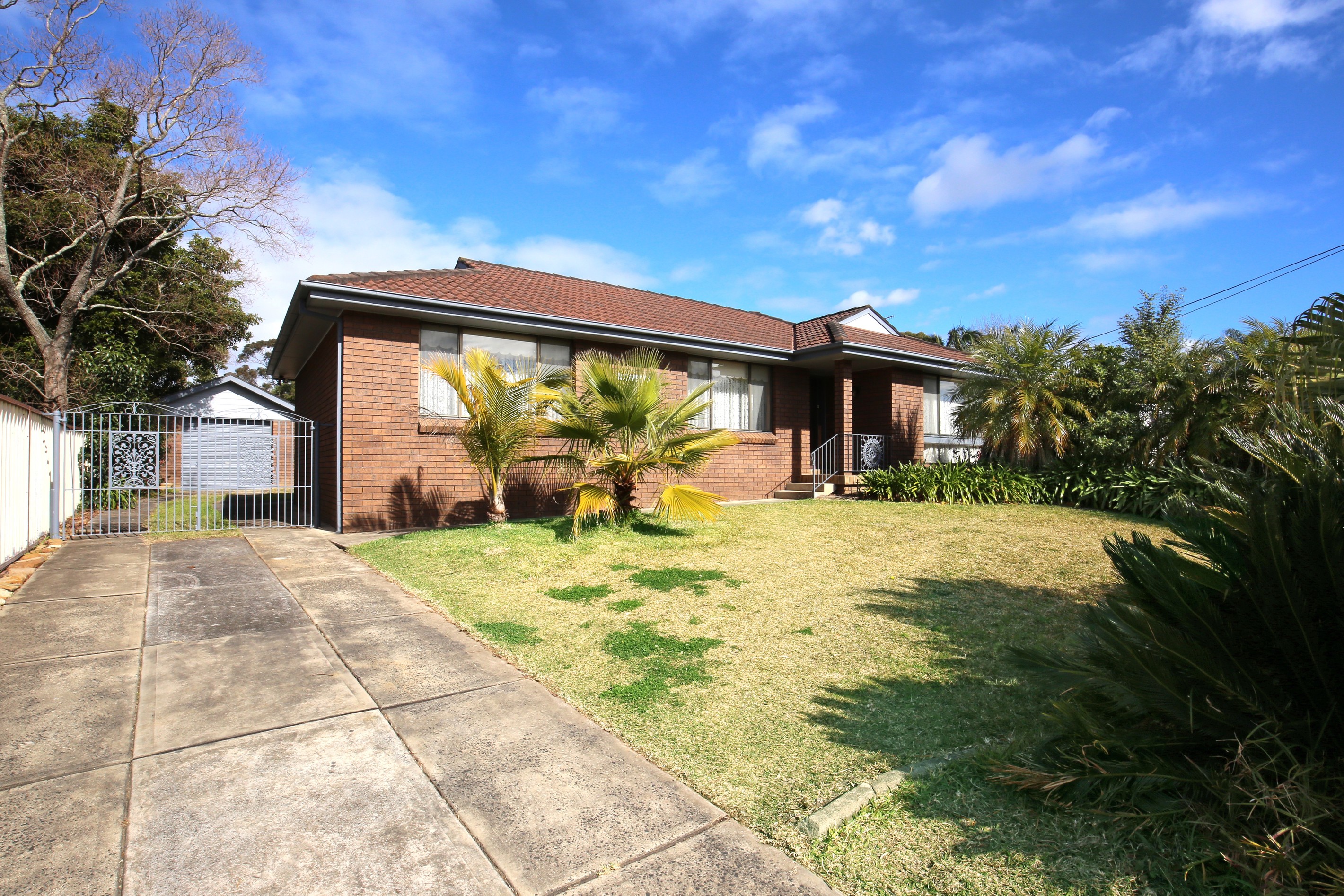 9 Clarke Avenue, North Nowra, NSW 2541