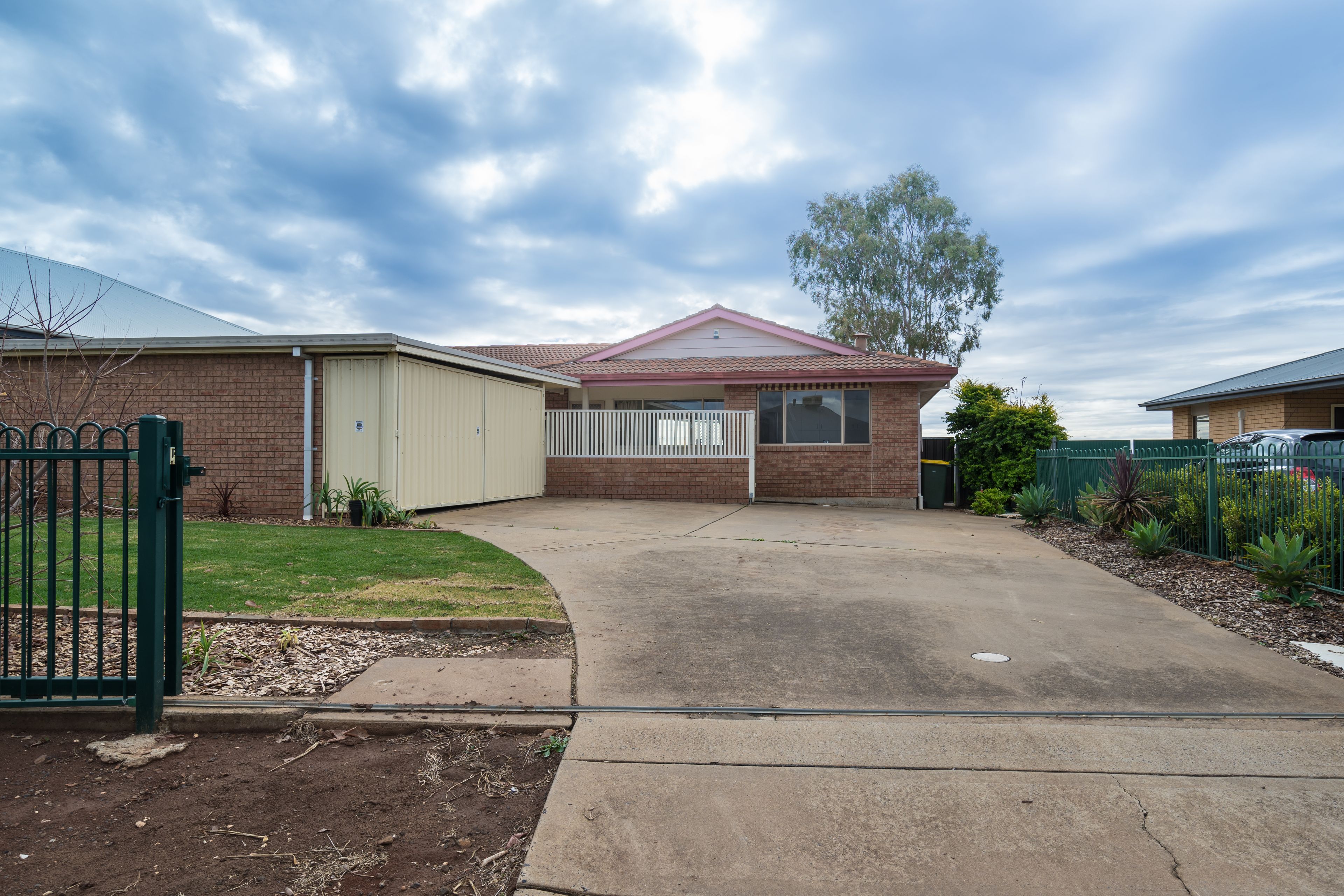 33 Salter Drive
