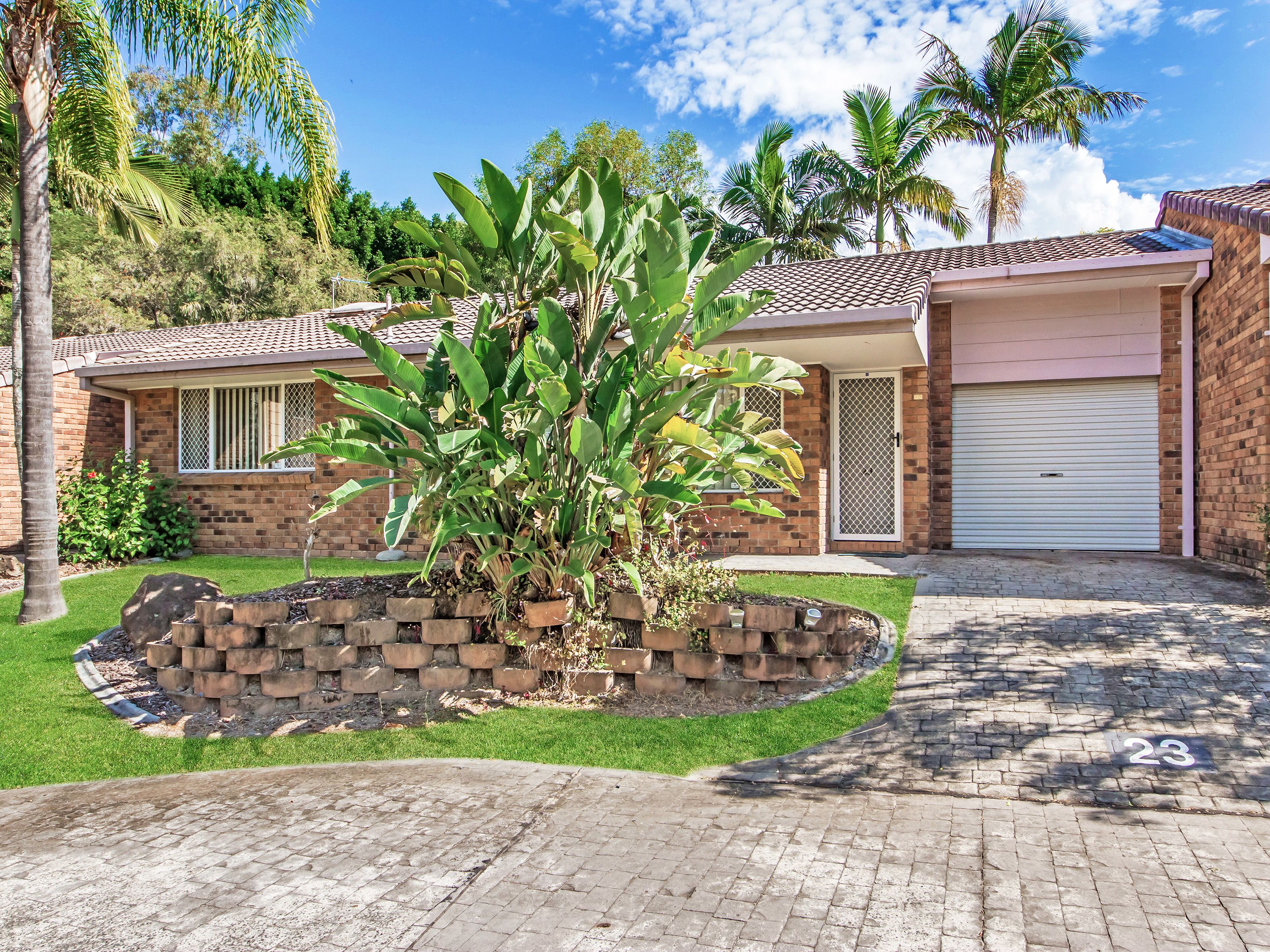 97 Edmund Rice Drive, Southport QLD 4215