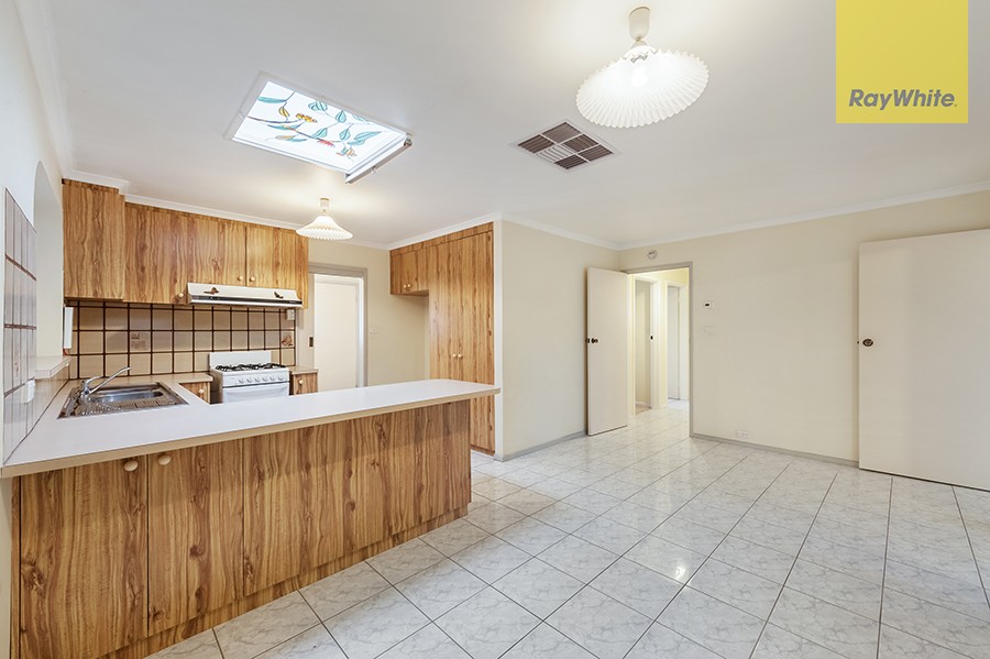 4 Bede Court, Gladstone Park, VIC 3043