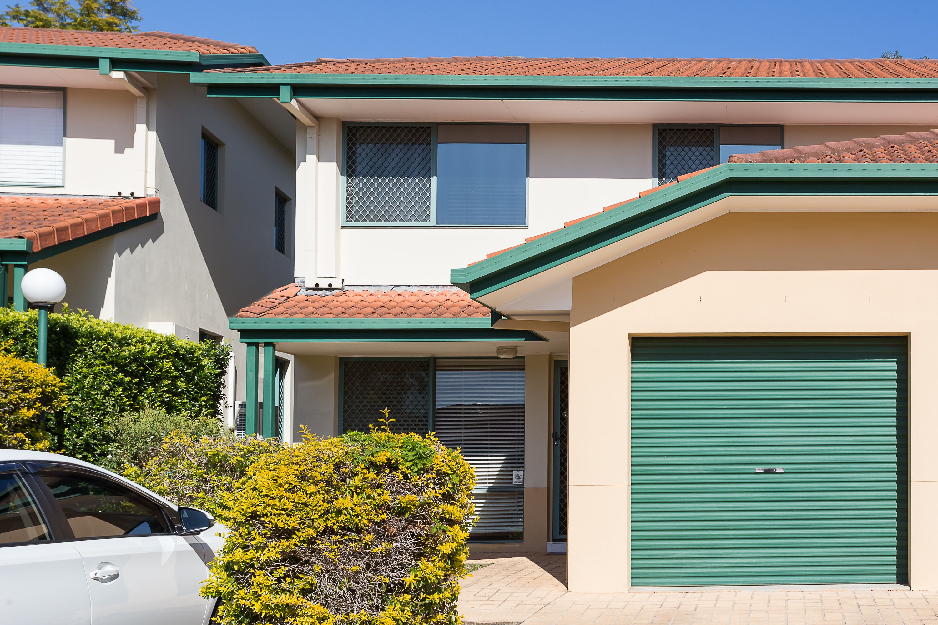 96 Marshall Road, Holland Park West QLD 4121