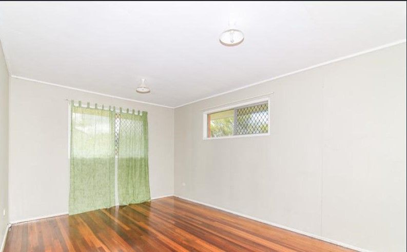 10 Anthony Street, Kingston, QLD 4114