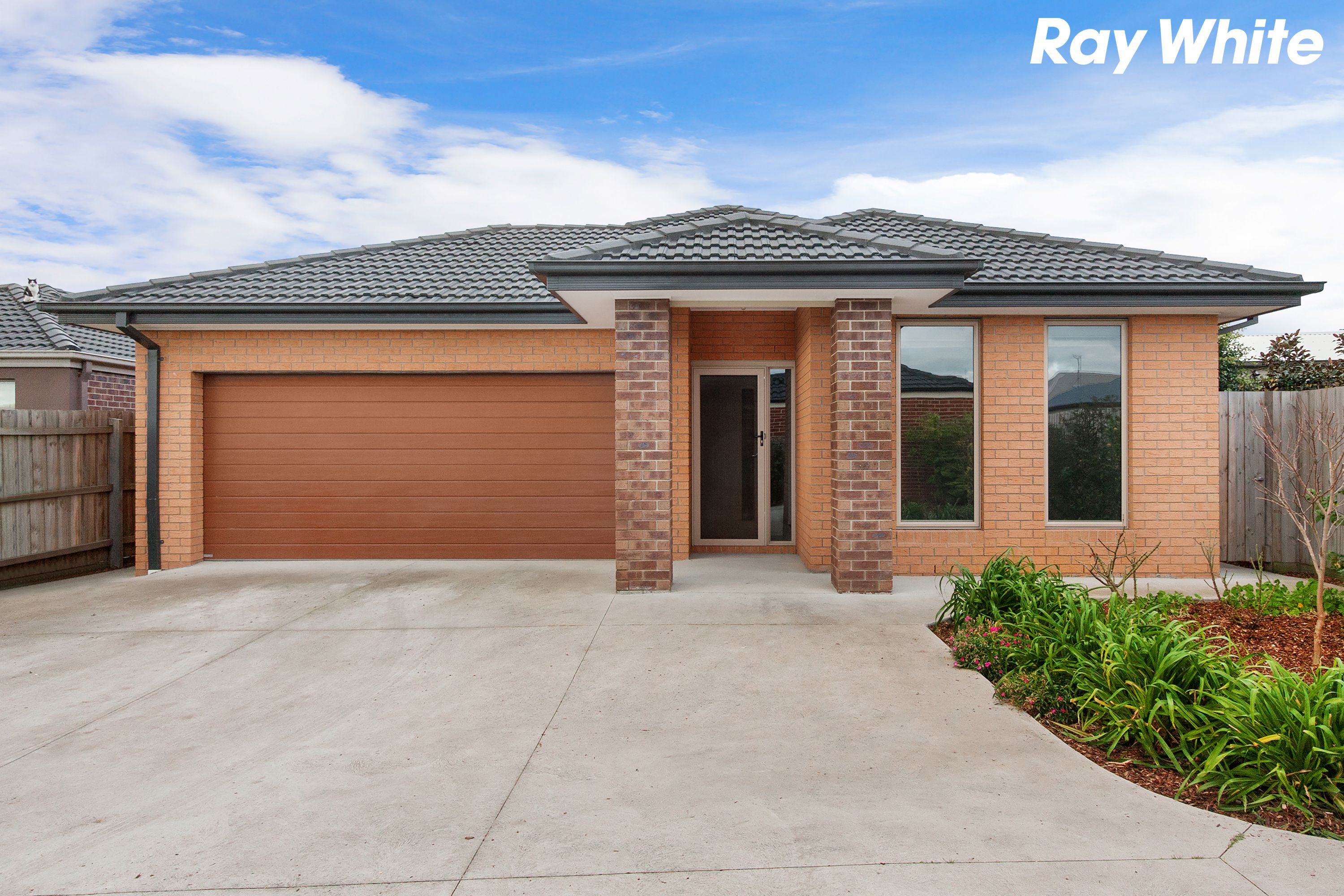 10 Whipbird Court, Pakenham, VIC 3810