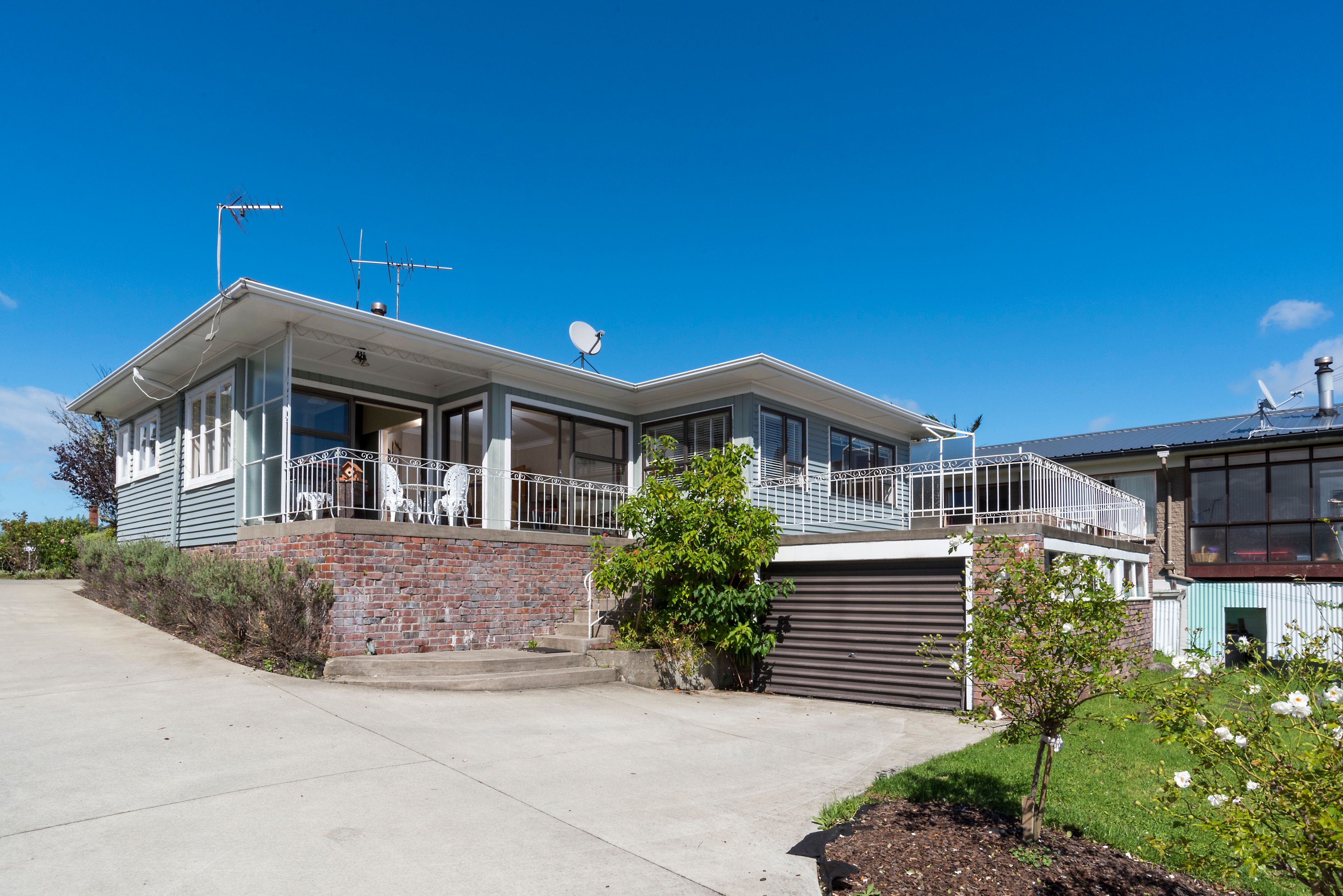 65a Bradbury Road, Botany Downs, Manukau City