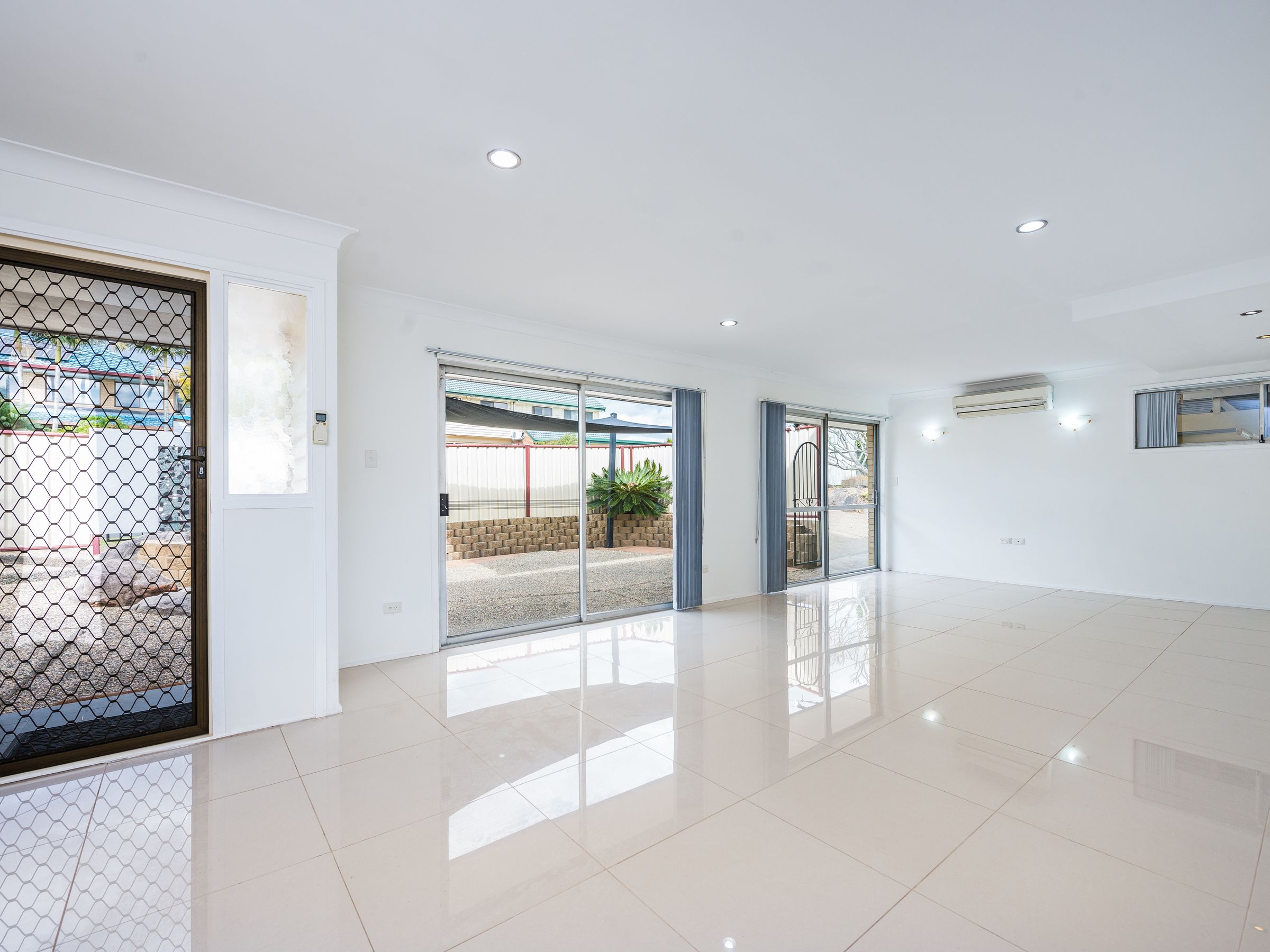 5 Romford Drive, Rochedale South, QLD 4123