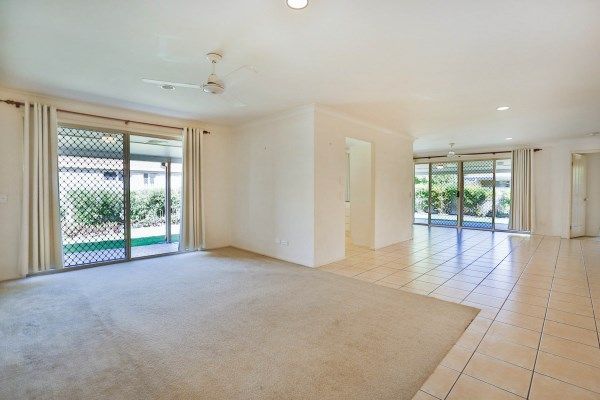 162 Greenwood Drive, Kirwan, QLD 4817
