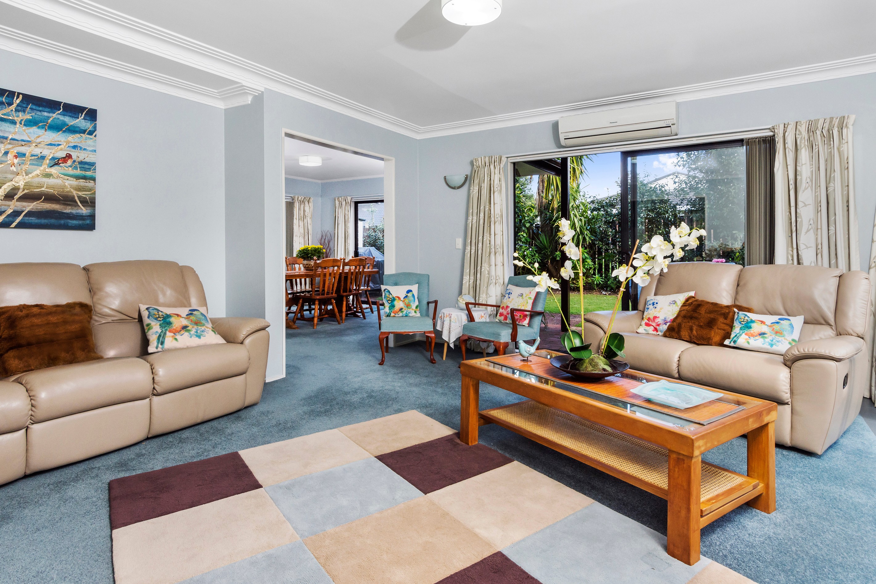 19 Gardone Terrace, Conifer Grove, Manukau City