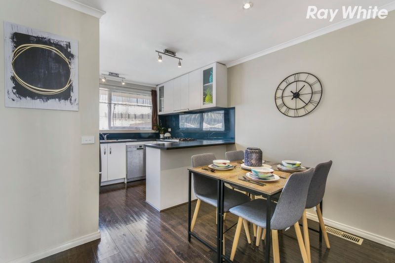 2/11 Lane Road, Ferntree Gully, VIC 3156