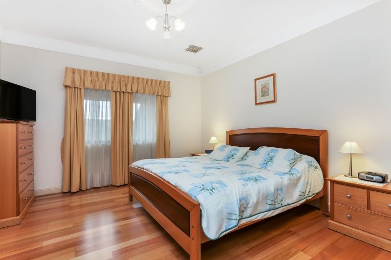 22 Woodley Avenue, Newton, SA 5074