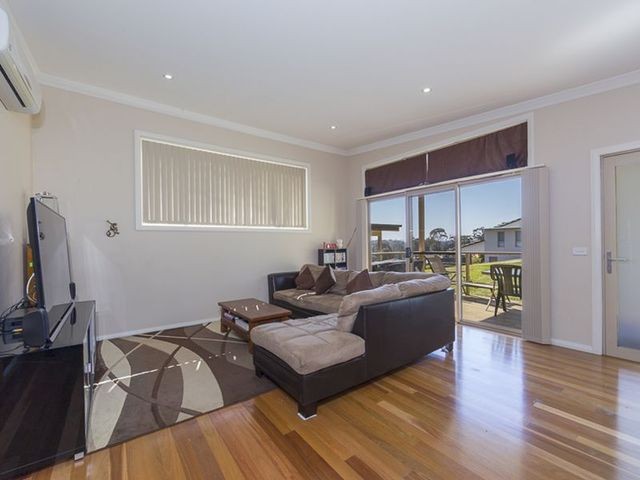 1/1 Vince Place, Malua Bay, NSW 2536
