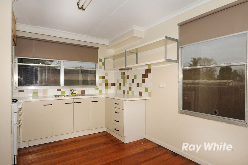 54 Nodding Avenue, Frankston North, VIC 3200