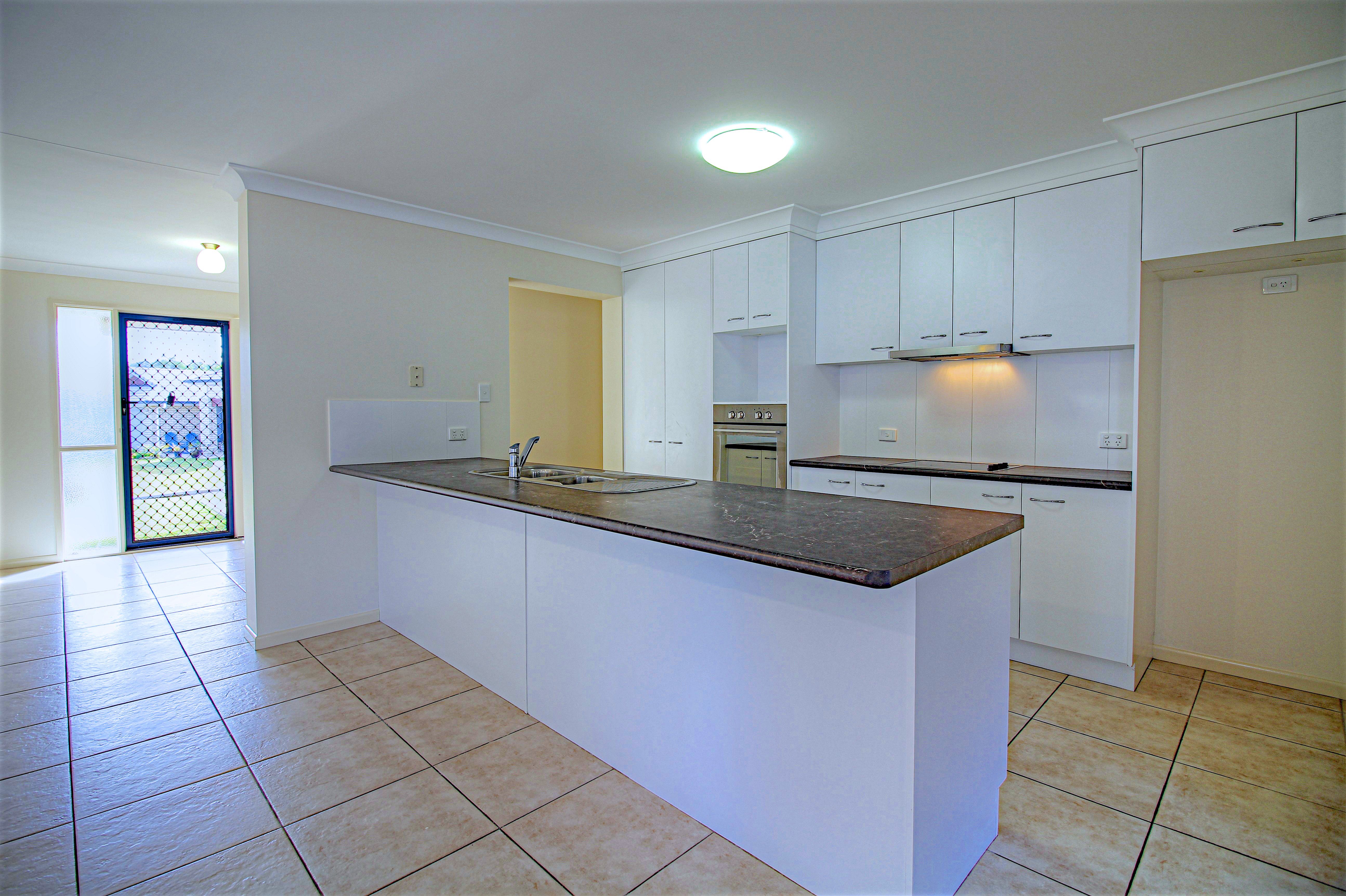 14 Grampians Close, Forest Lake, QLD 4078