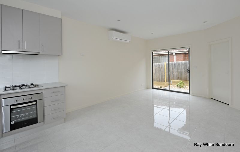 2/28 Purinuan Road, Reservoir, VIC 3073