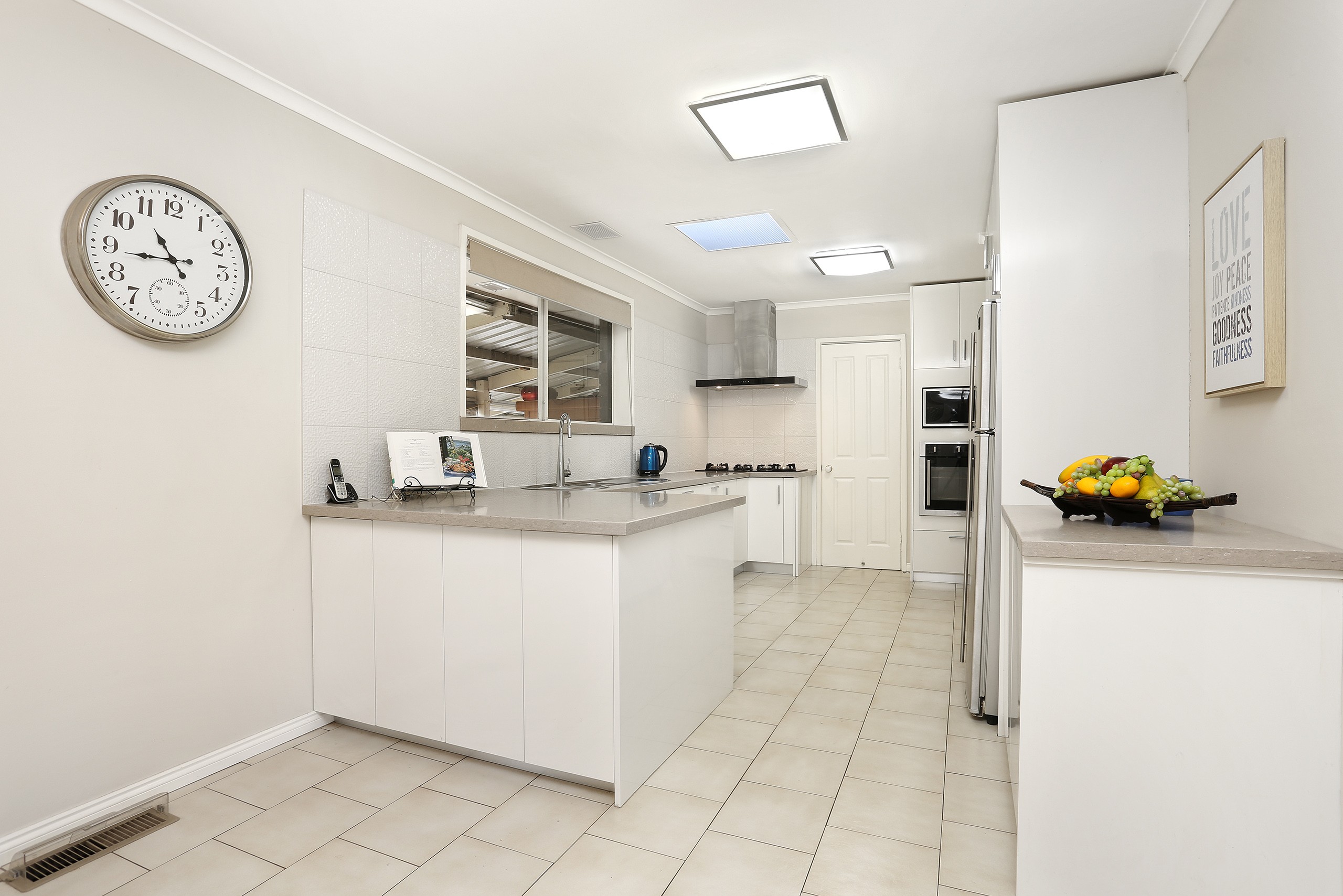 12 Tunbridge Crescent, Lalor, VIC 3075