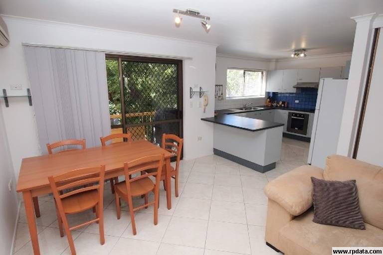 2/5 Little Street, Albion, QLD 4010