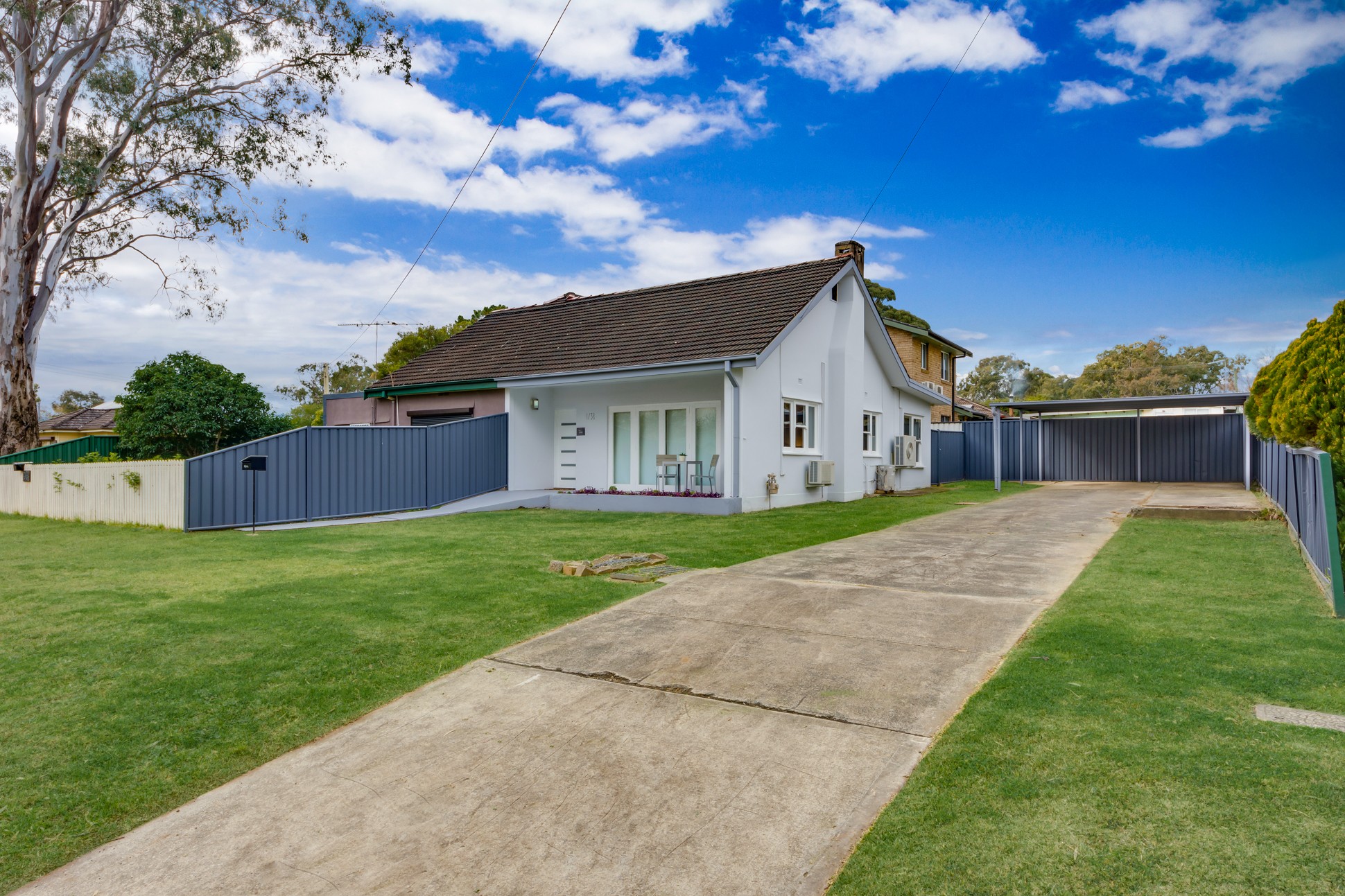 1/38 Surrey Street, Minto, NSW 2566