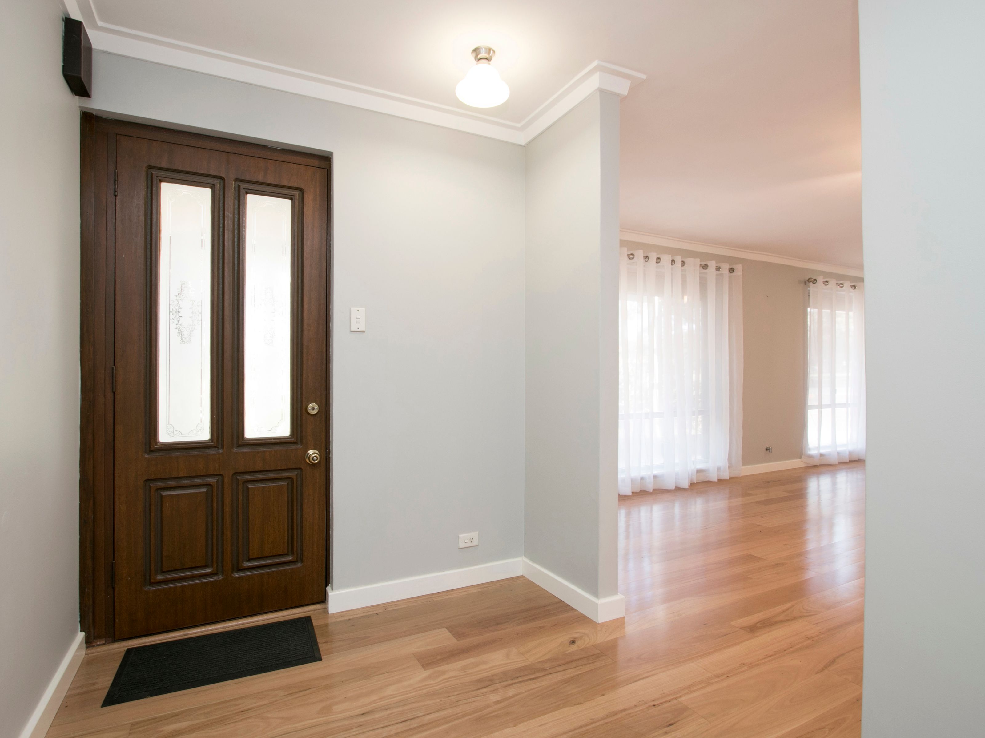 32 Juniper Way, Forrestfield, WA 6058