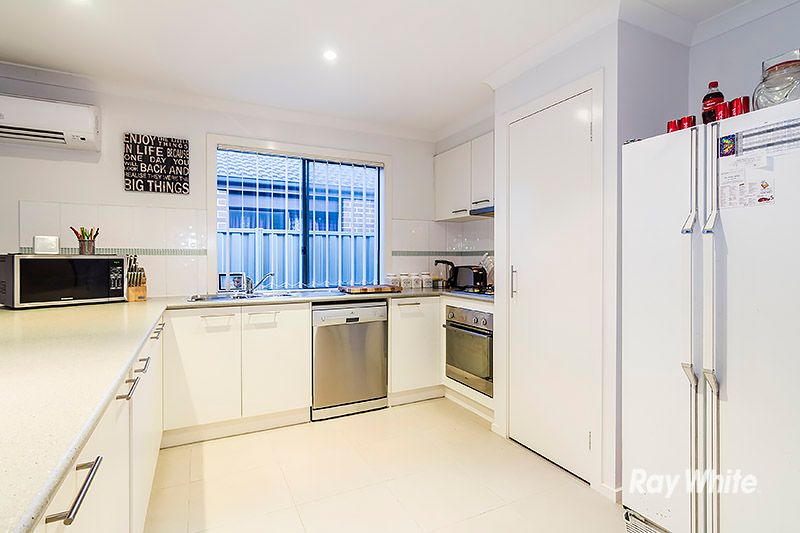 28 Archers Field Drive, Cranbourne East, VIC 3977