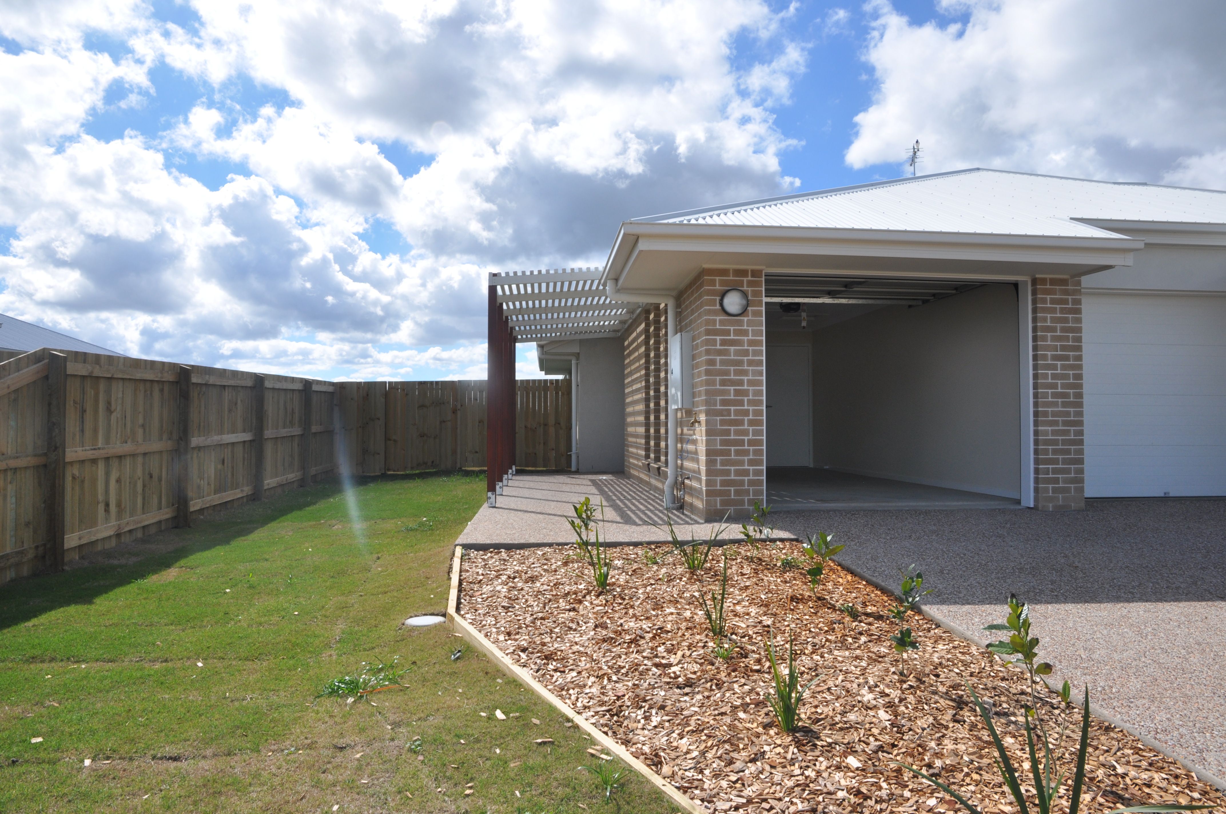 2/41 Mia Street, Wyreema, QLD 4352