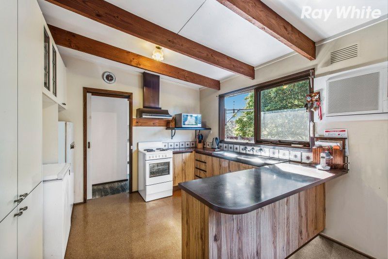 40 Francis Crescent, Ferntree Gully, VIC 3156