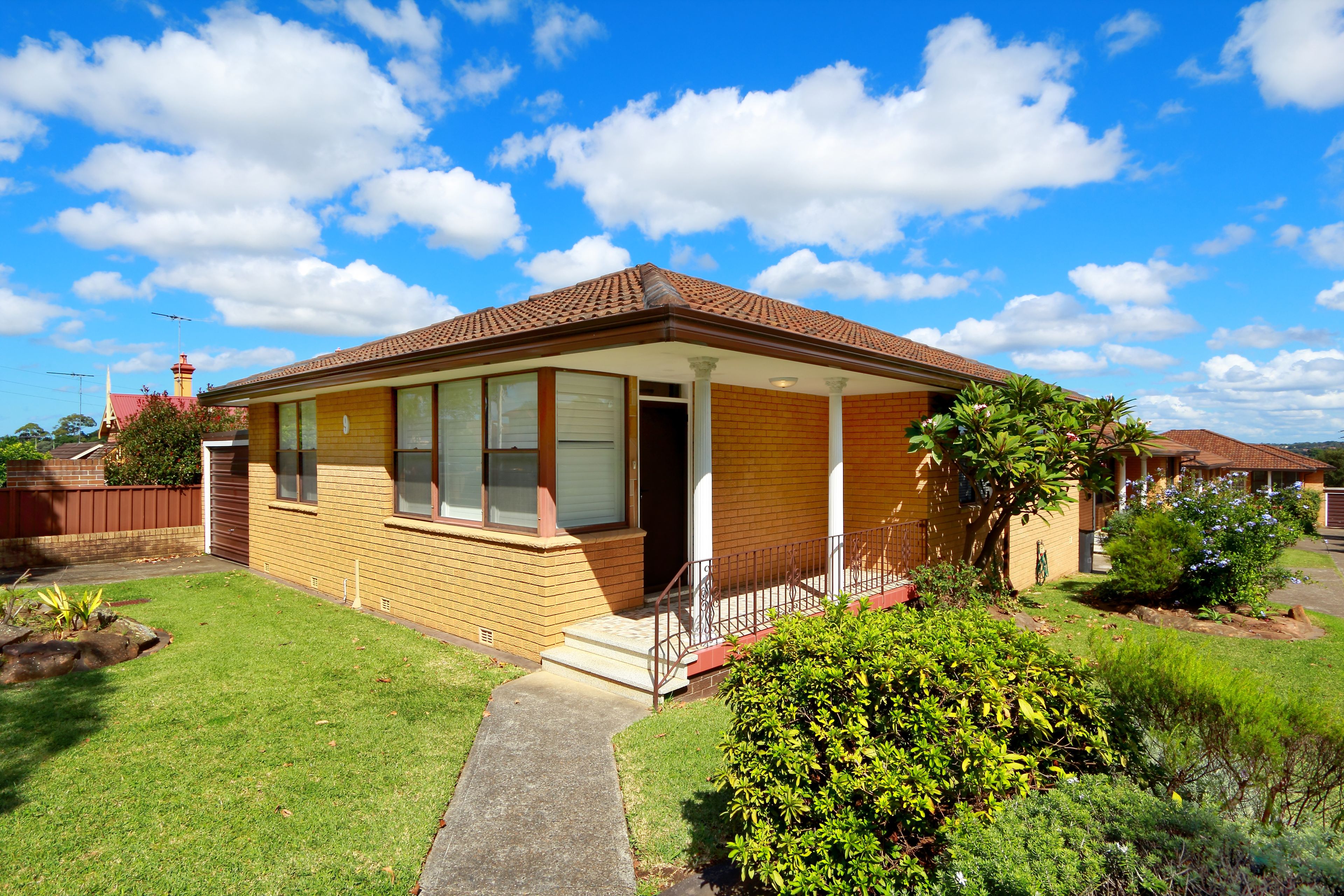 9 Mutual Road, Mortdale NSW 2223