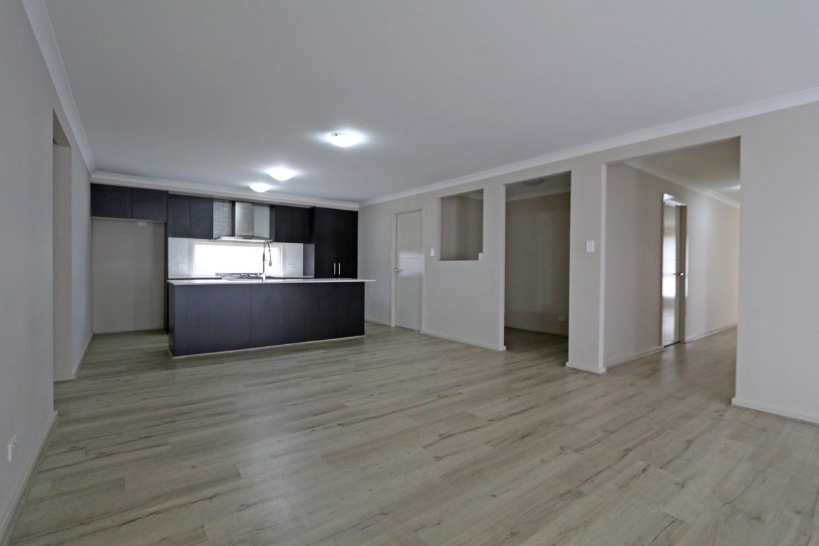 19 Voyager Street, Wadalba, NSW 2259