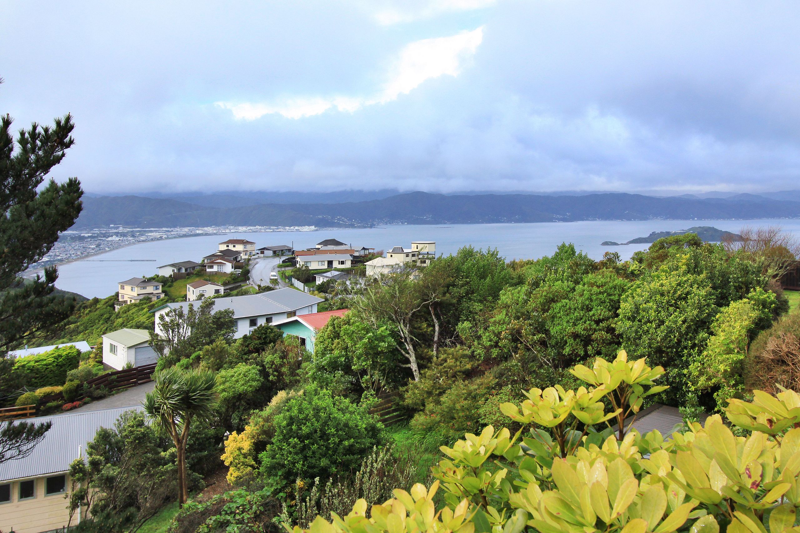 54 Somes Crescent, Newlands, Wellington City