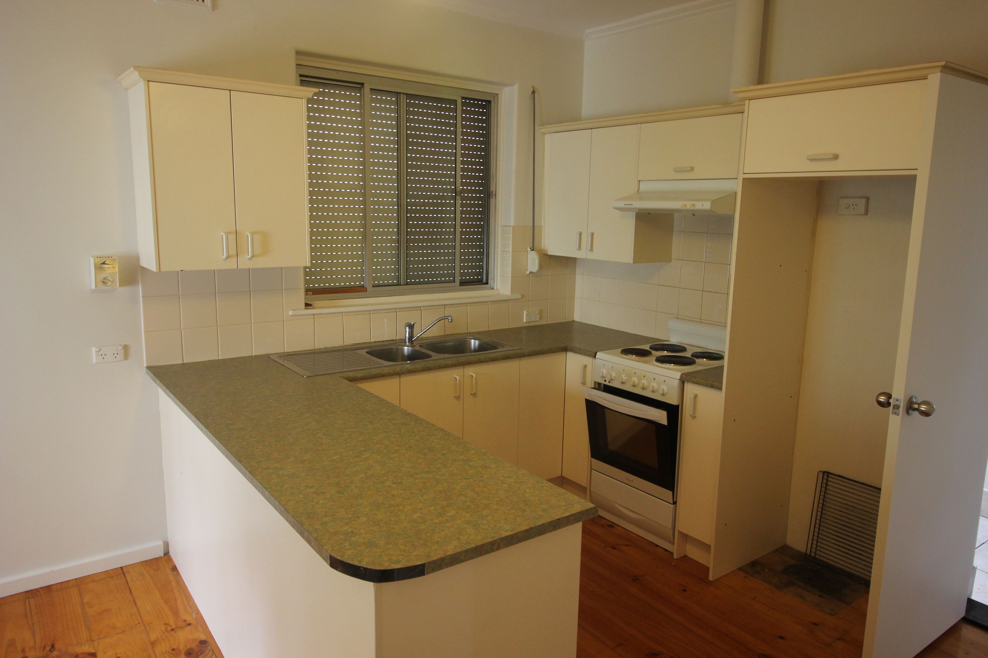 15 Barker Avenue, Findon, SA 5023