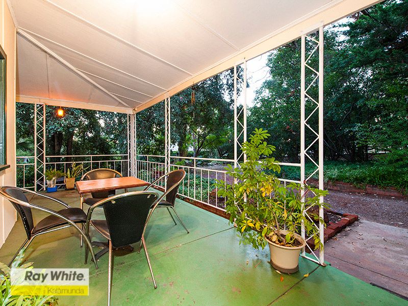 87 Lesmurdie Road, Lesmurdie, WA 6076