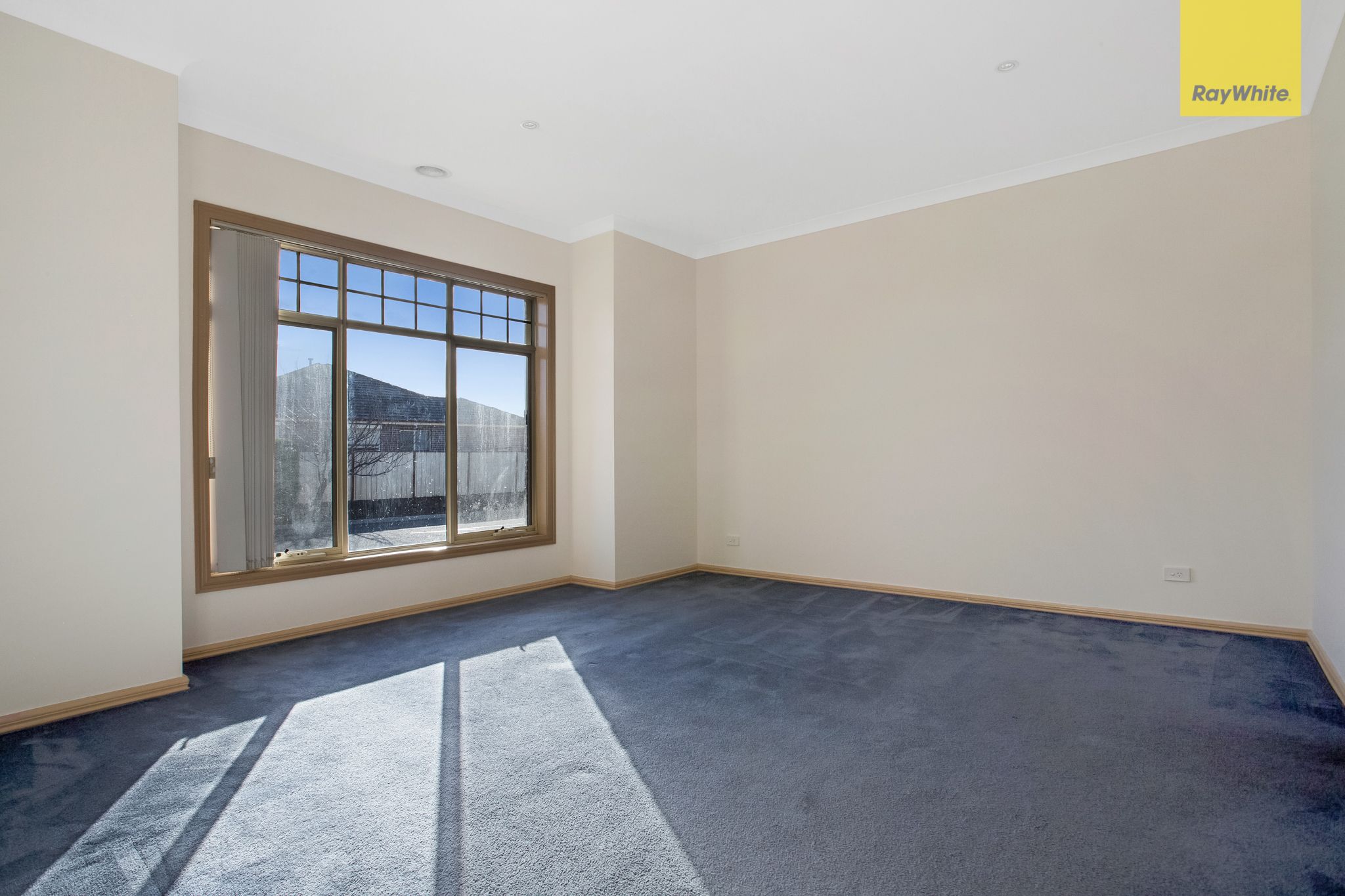 2/1 Marner Avenue, Hillside, VIC 3037