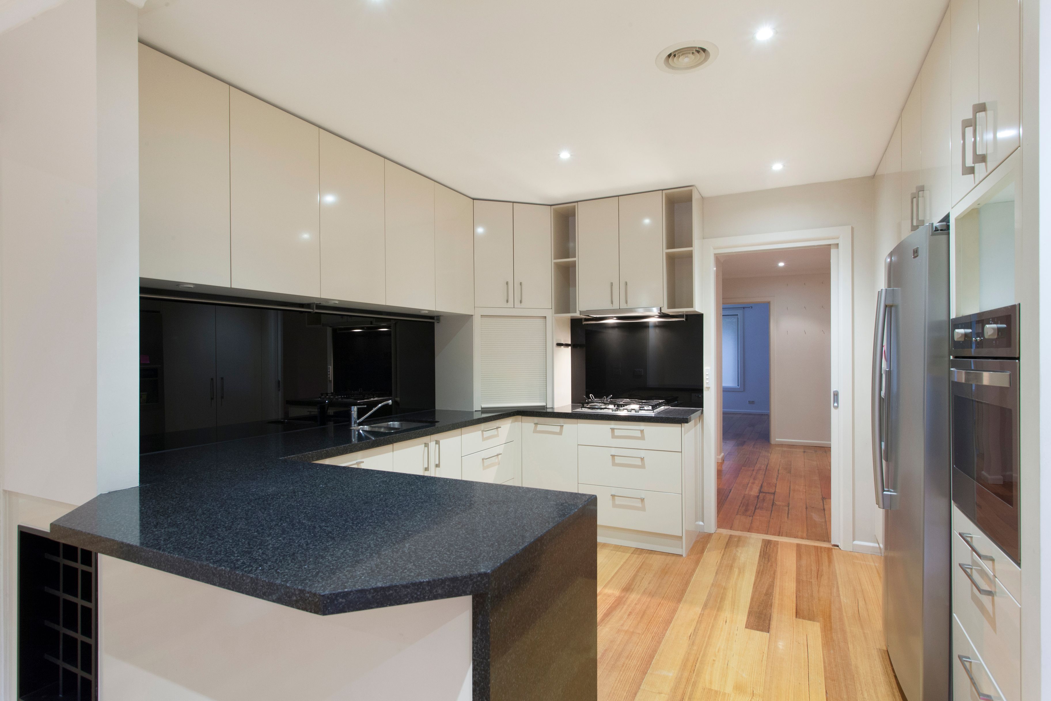 28 Jacaranda Avenue, Cheltenham, VIC 3192