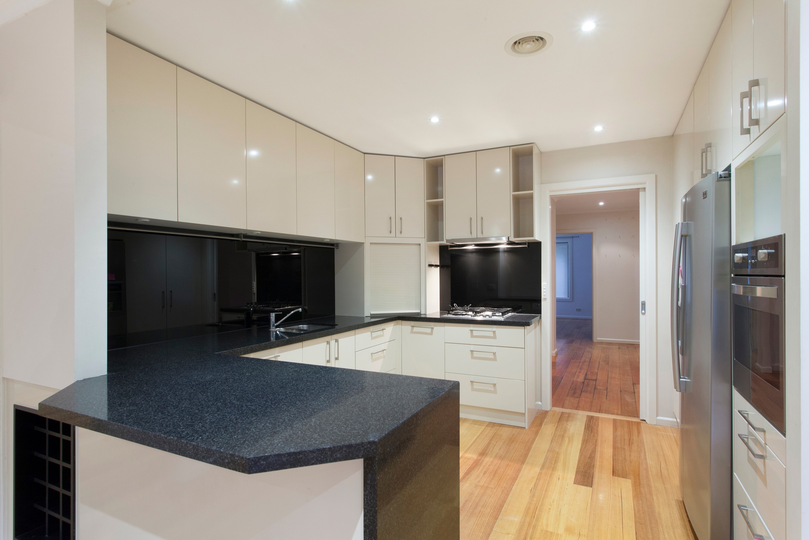 28 Jacaranda Avenue, Cheltenham, VIC 3192