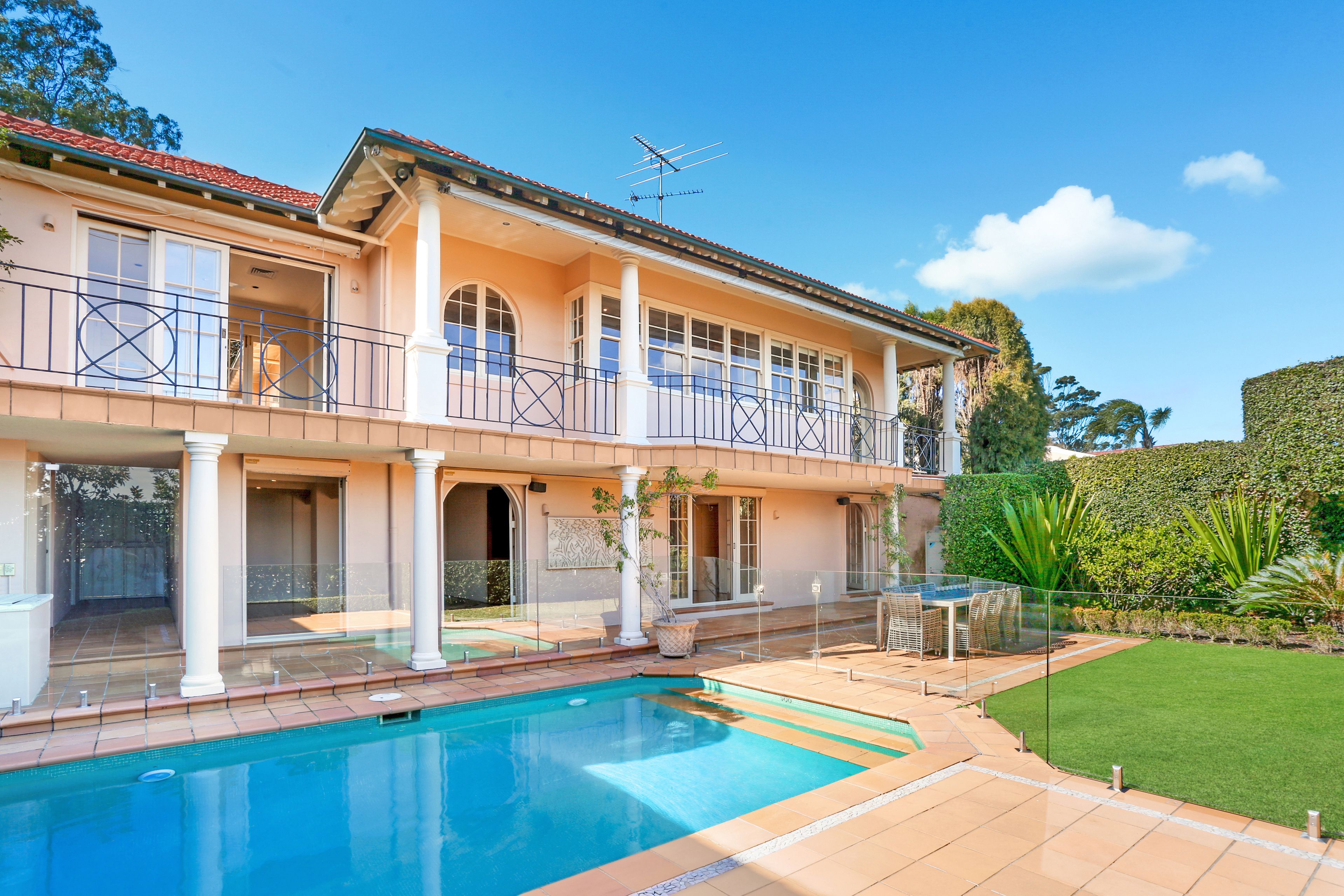 54 Kambala Road