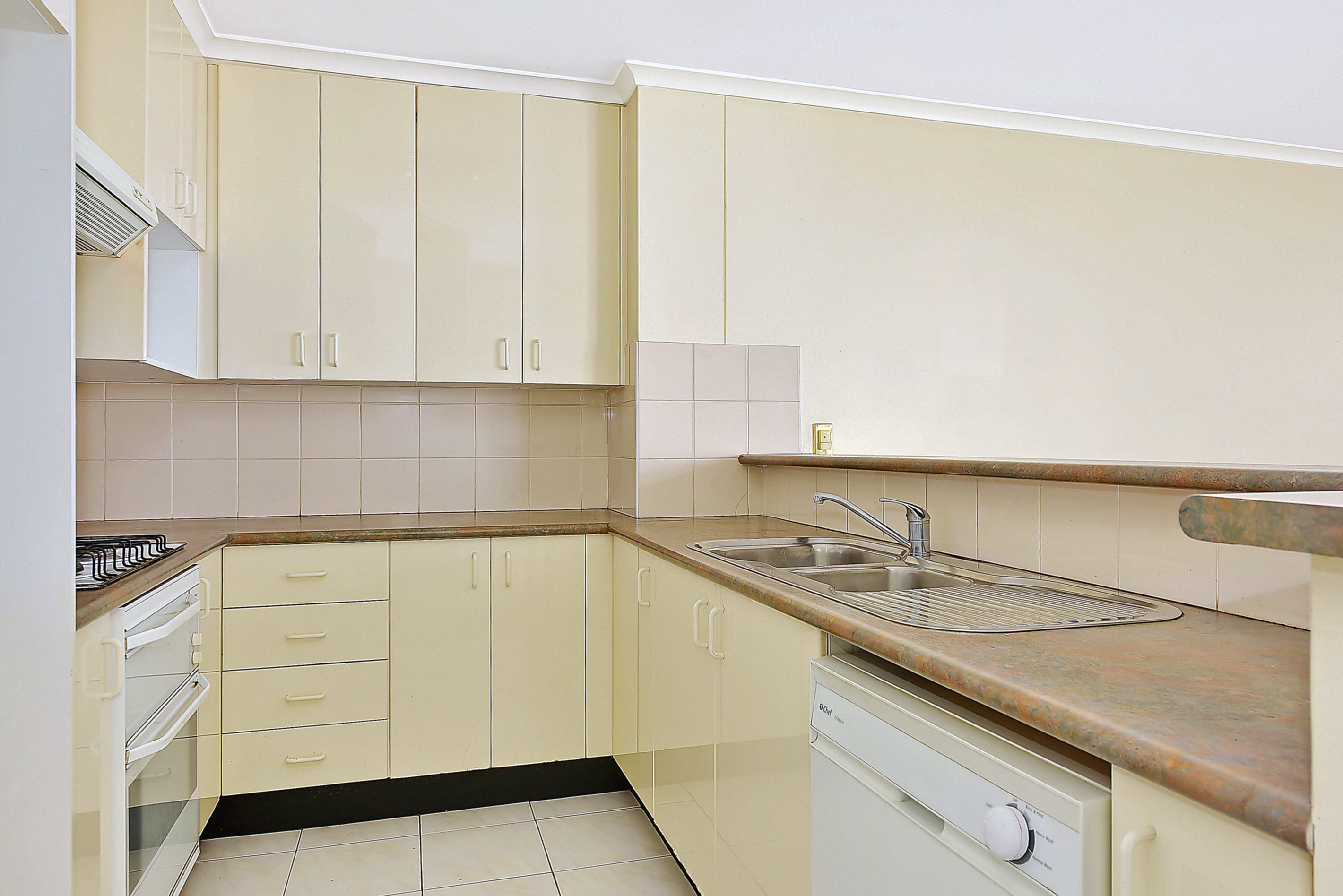152/107 - 115 Pacific Highway, Hornsby, NSW 2077