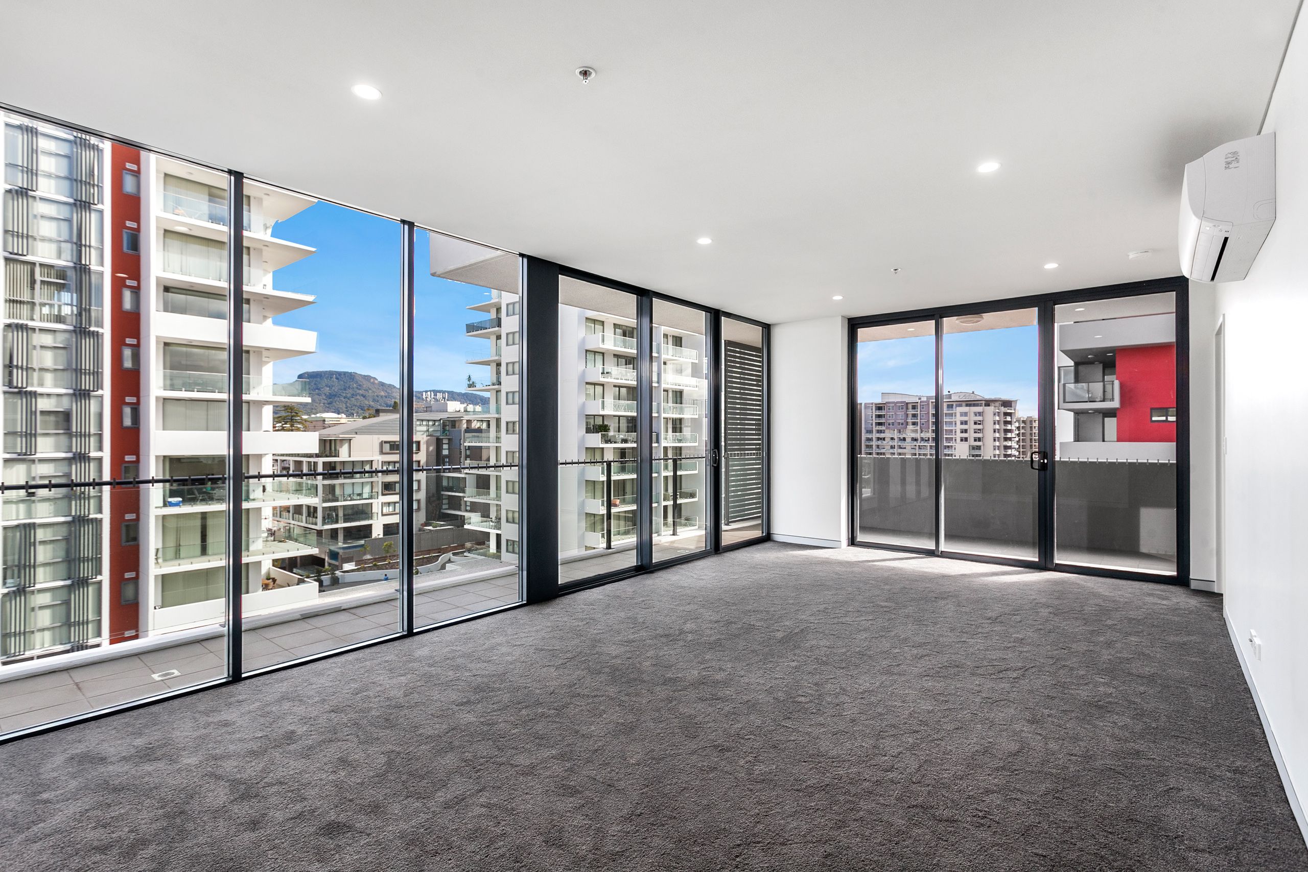 702/28 Burelli Street, Wollongong, NSW 2500