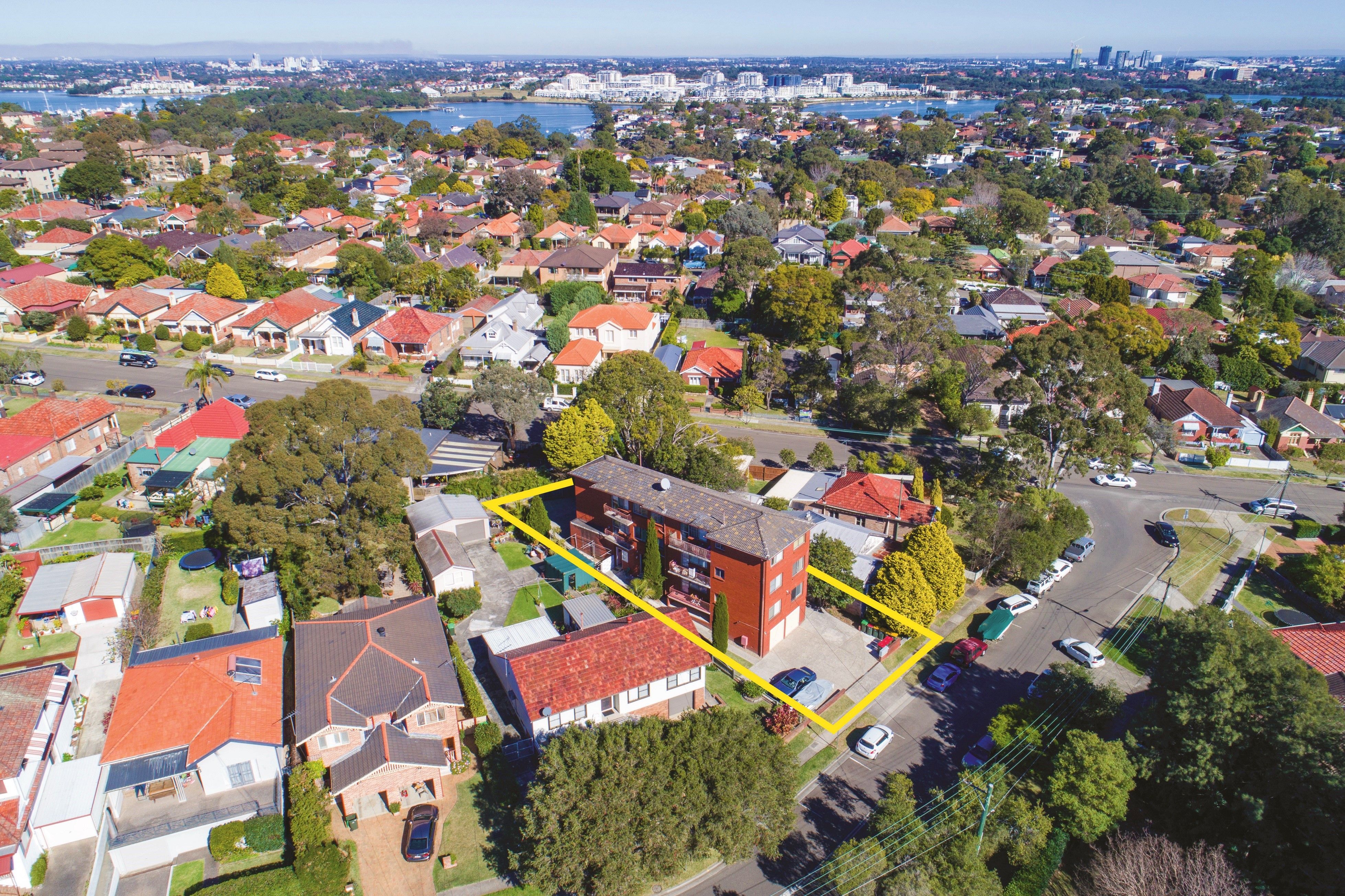 28 Hepburn Avenue, Gladesville NSW 2111