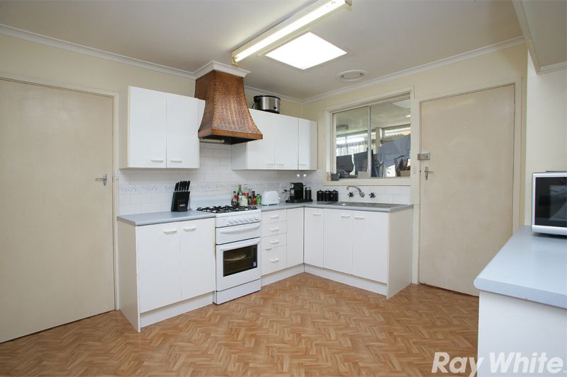 19 Adele Avenue, Ferntree Gully, VIC 3156